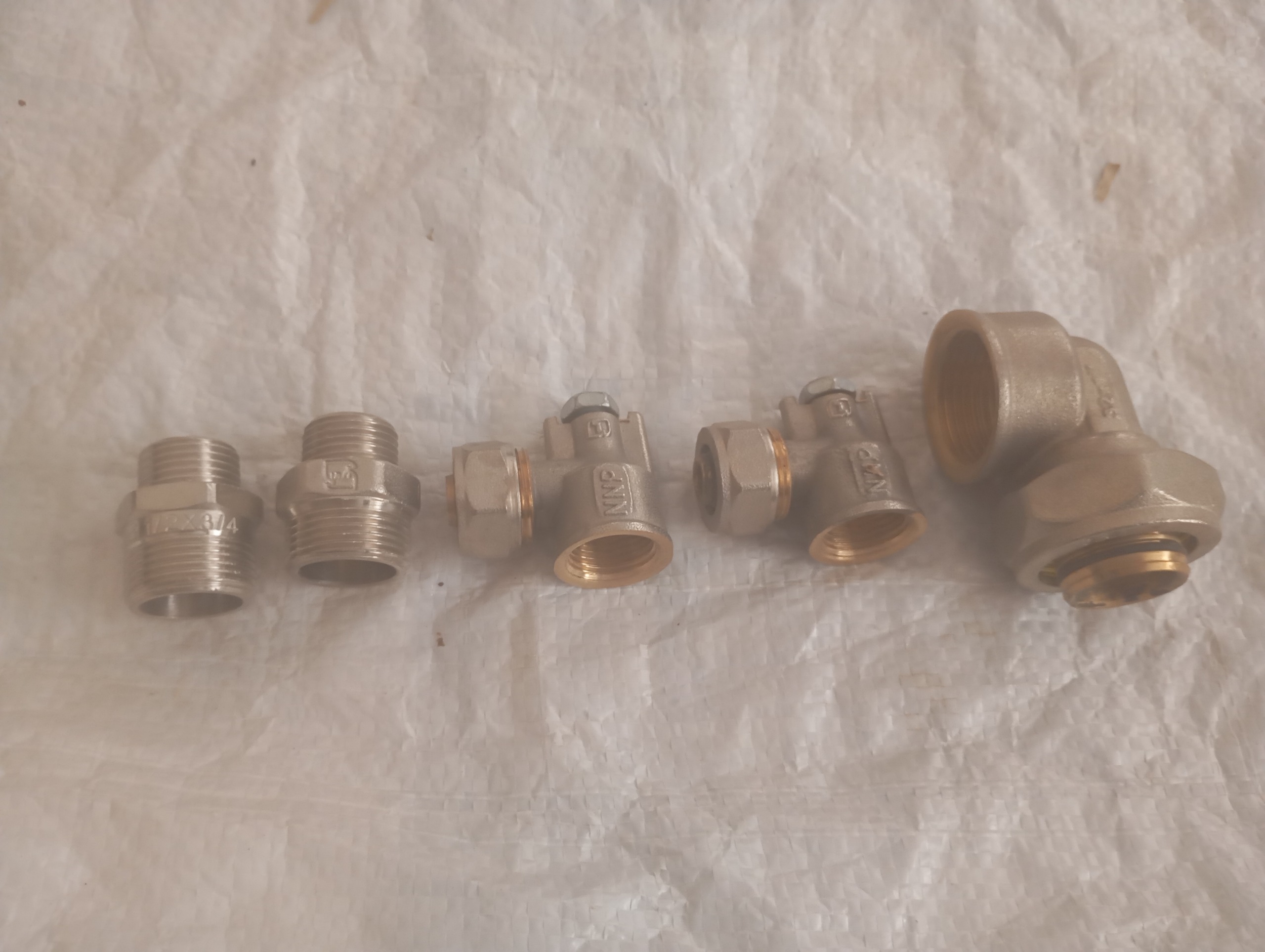 زانو 90 درجه نیو پایپ