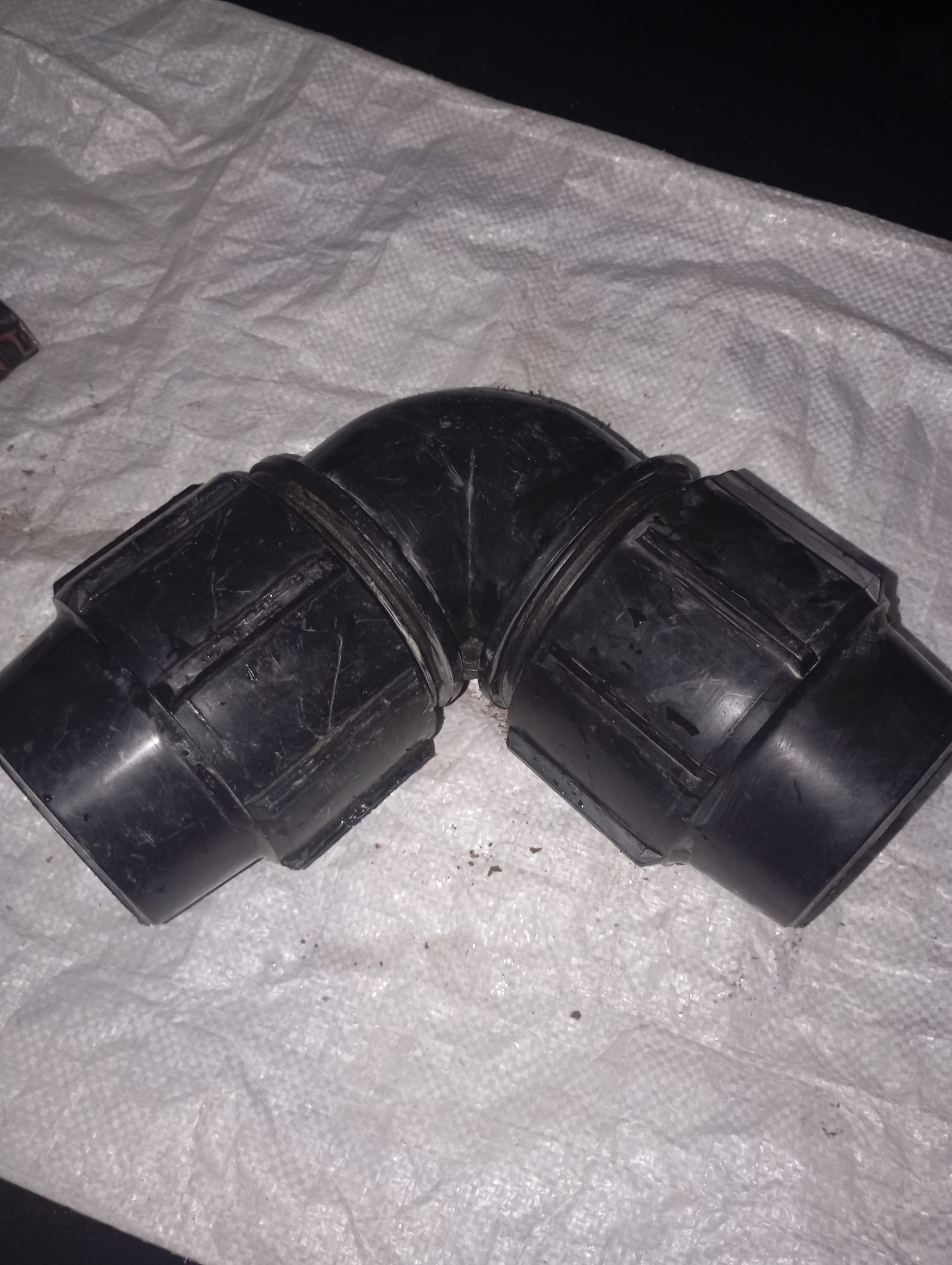 زانو مساوی 9090 پلی اتیلن