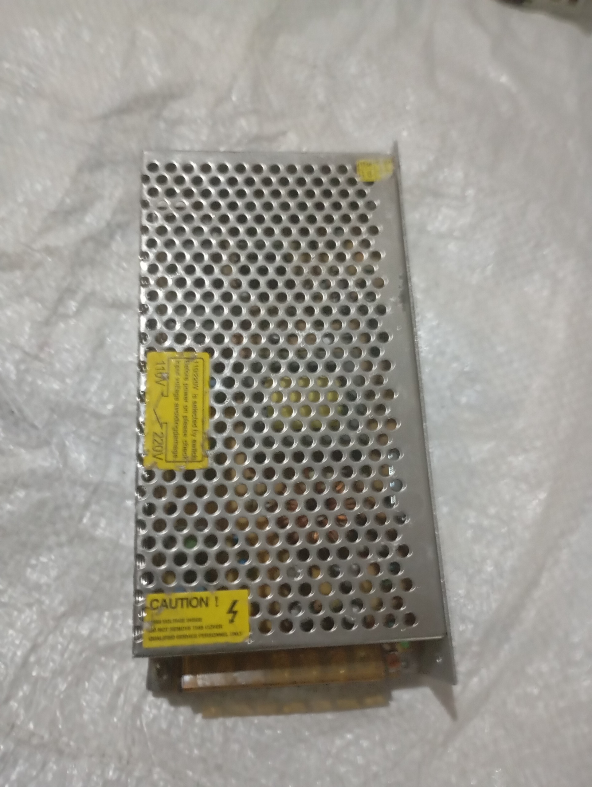 منبع تغذیه سوئیچینگ 24 ولت 5 آمپر