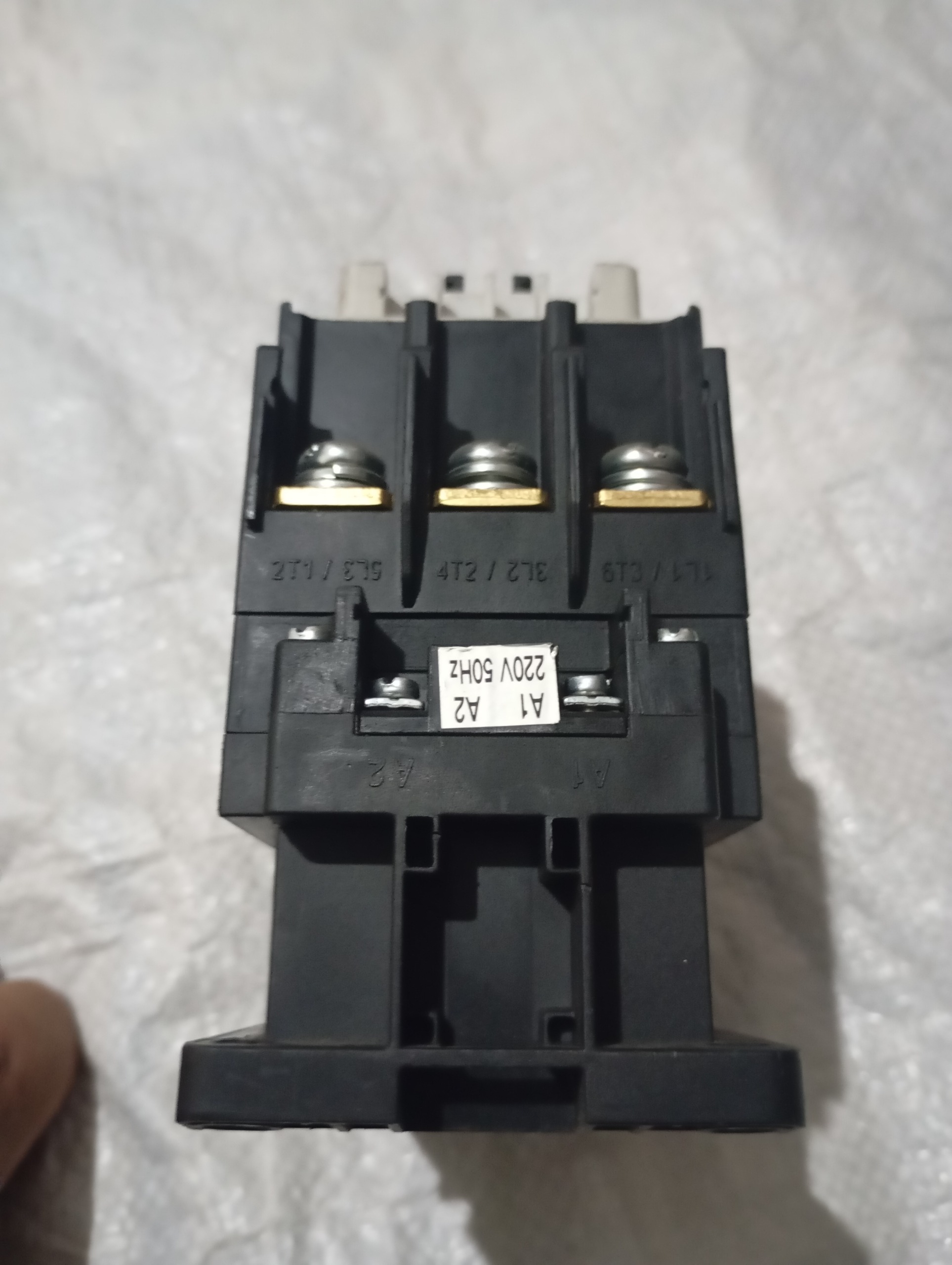 کنتاکتور 75 آمپر هیوندا