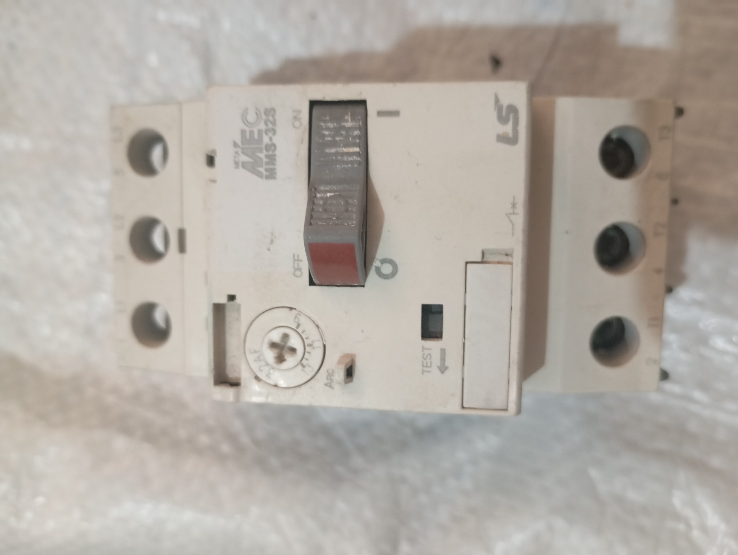 کلید حرارتی ال اس 9 تا 13 آمپر