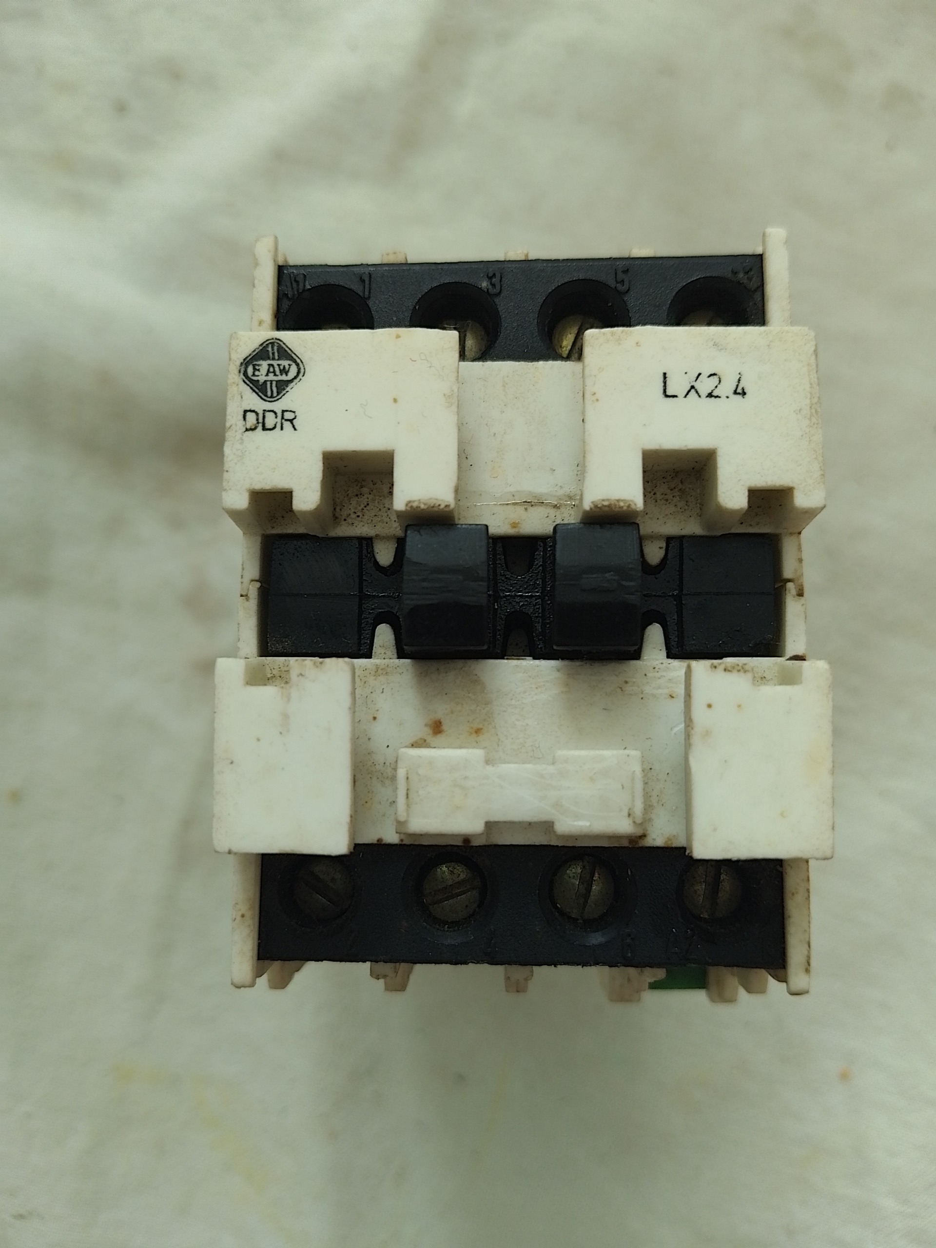 کنتاکتور 32 آمپر آلمان