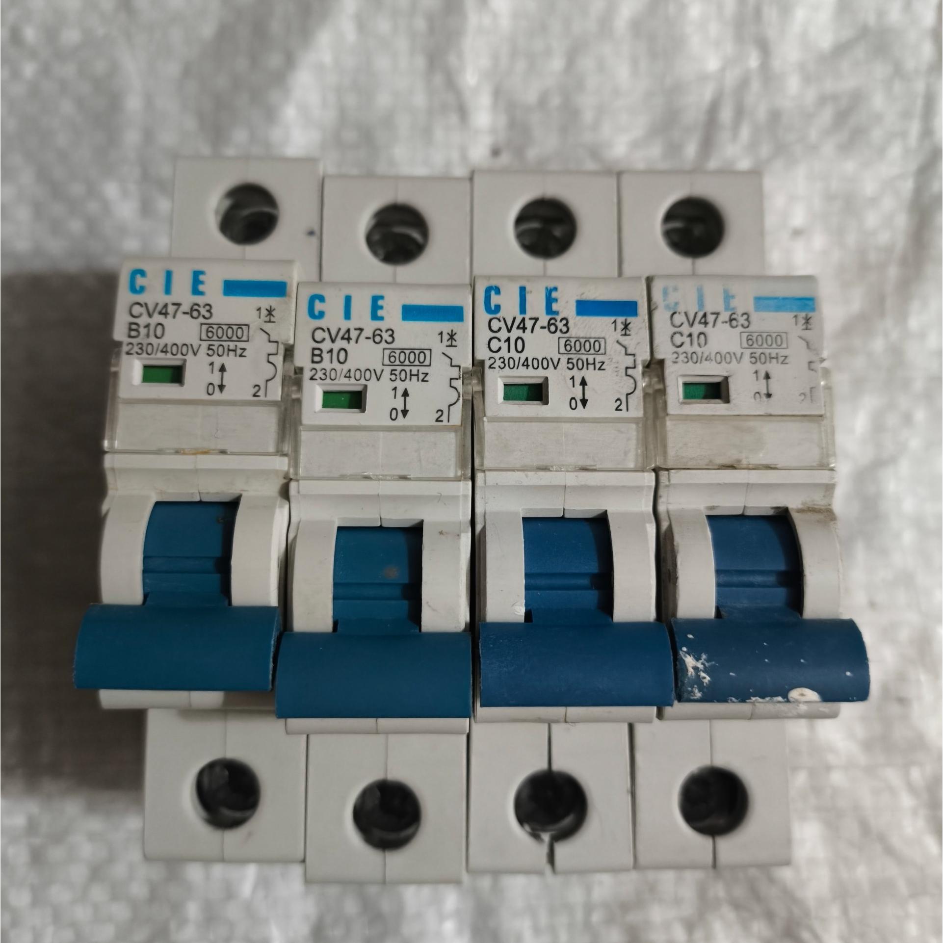 کلید فیوز مینیاتوری 10آمپر