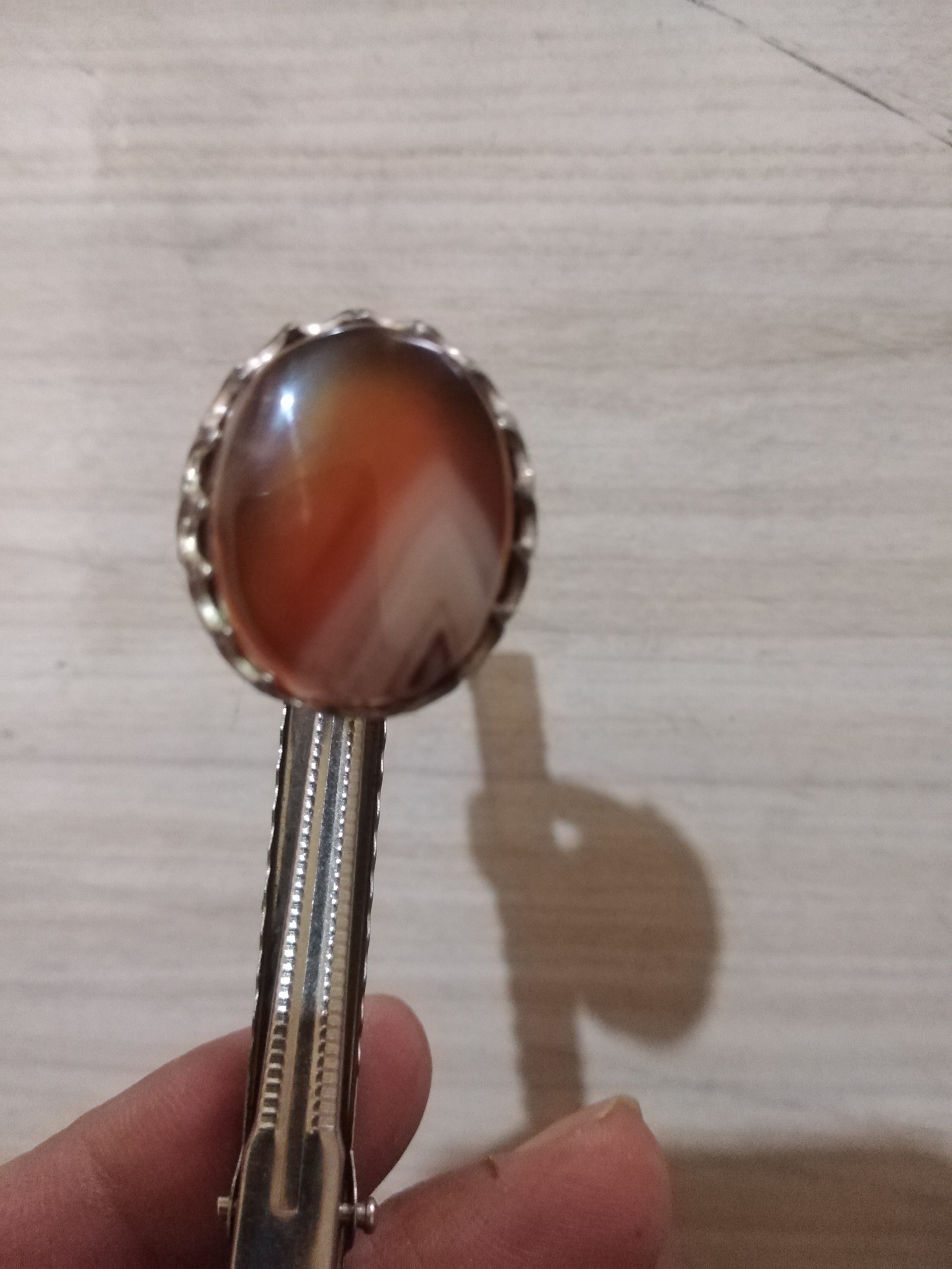 شجر عقیق تک برگ