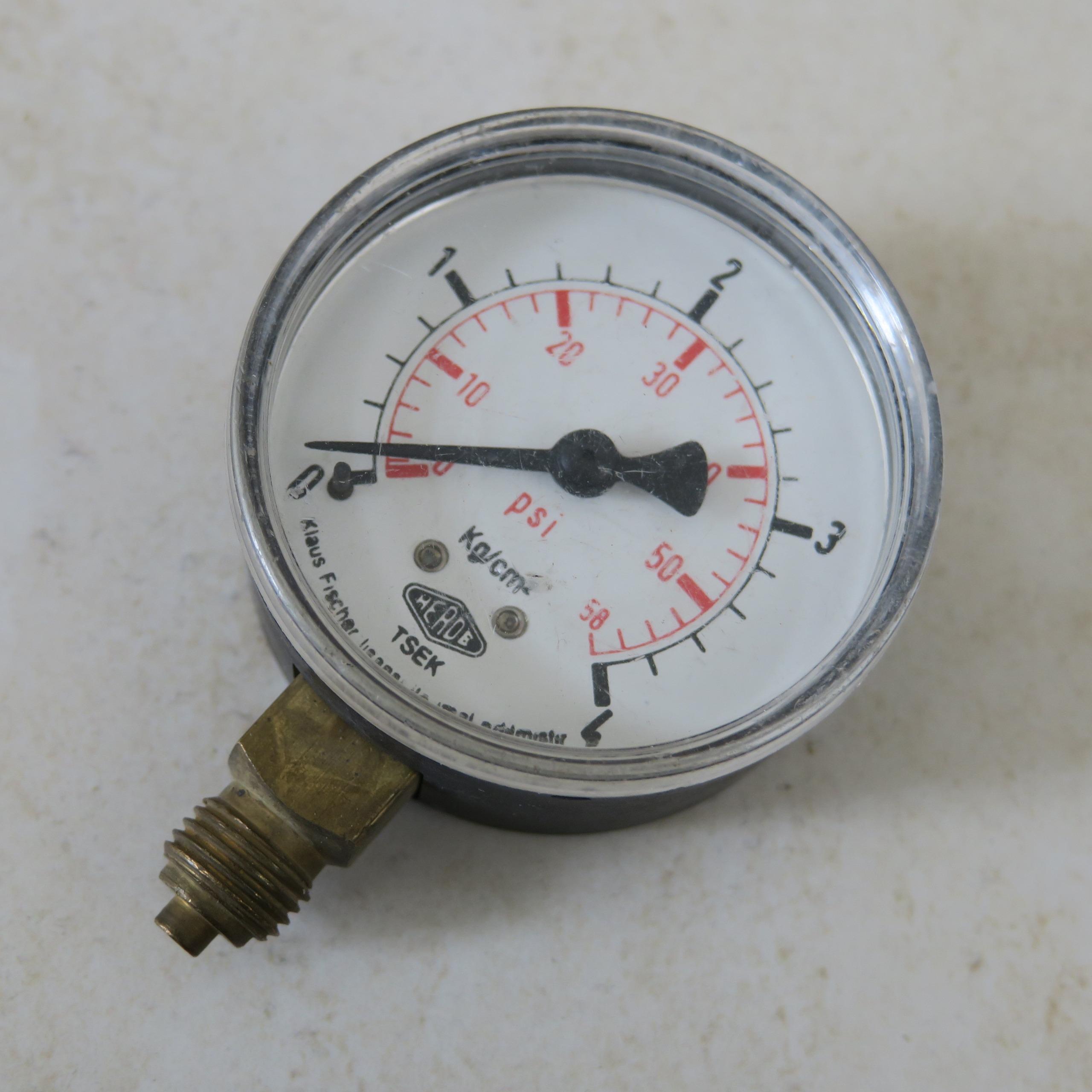 گیج 4 بار آلمانی