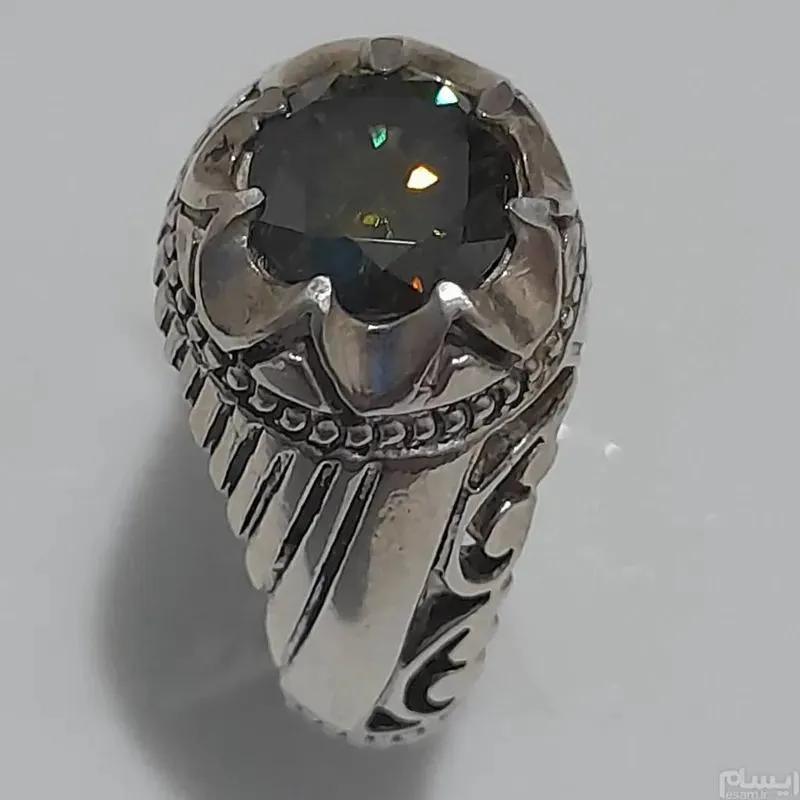 انگشتر موزانایت