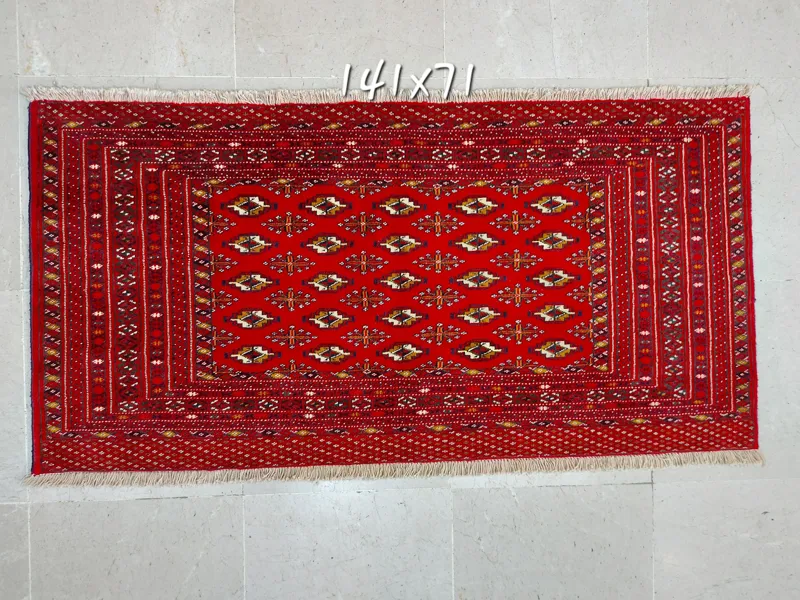 فرش دستبافت عشایری قارچین کرک کمتر دیده شده