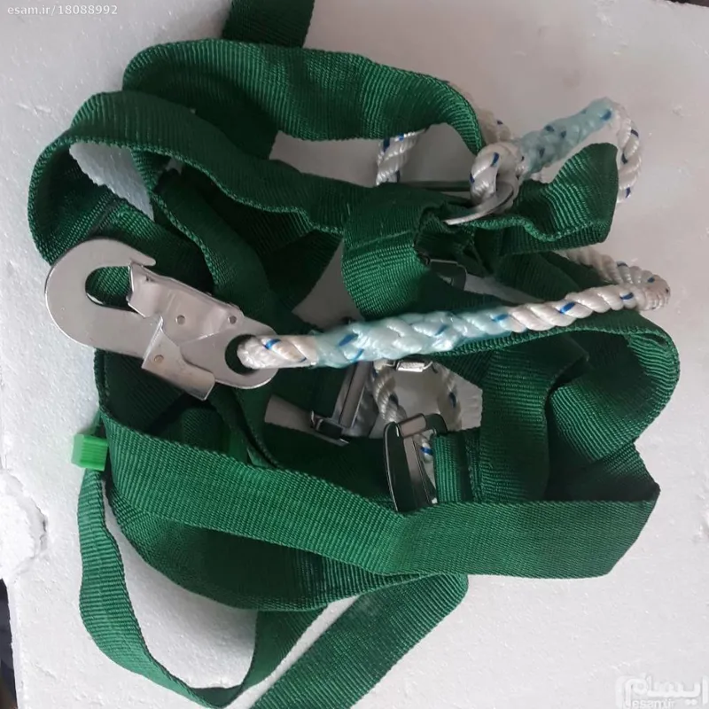 هارنس یا کمربند ایمنی ورزشی و کار در ارتفاع