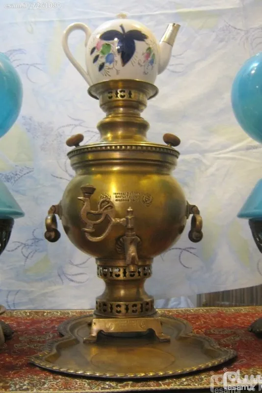 سماور ذغالی انتیک مهردار و دارای تاریخ میلادی