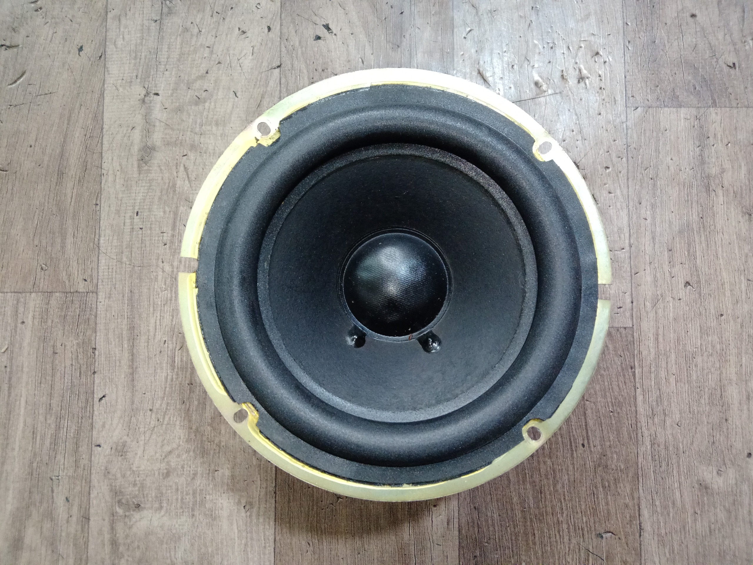 وفر 17ونیم سانتی سونی 90 وات