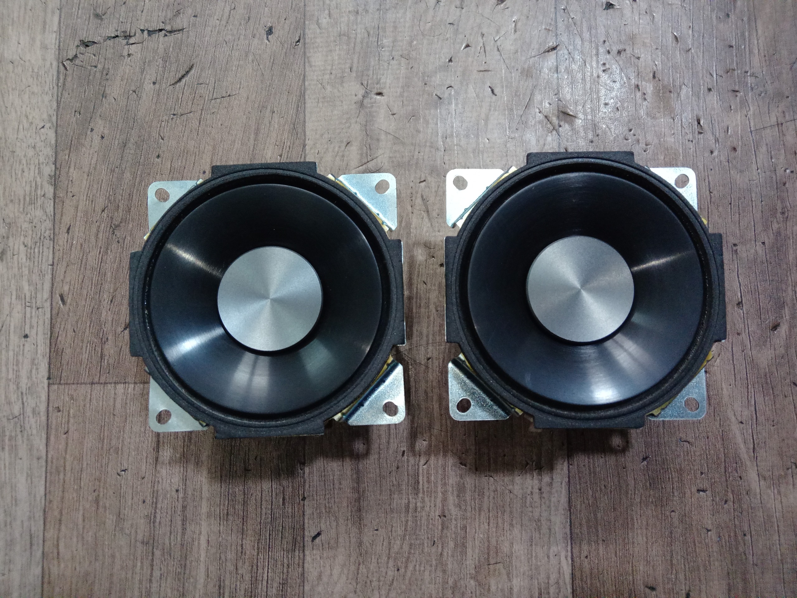 میدرنج 3 اینچ سامسونگ 4 اهم