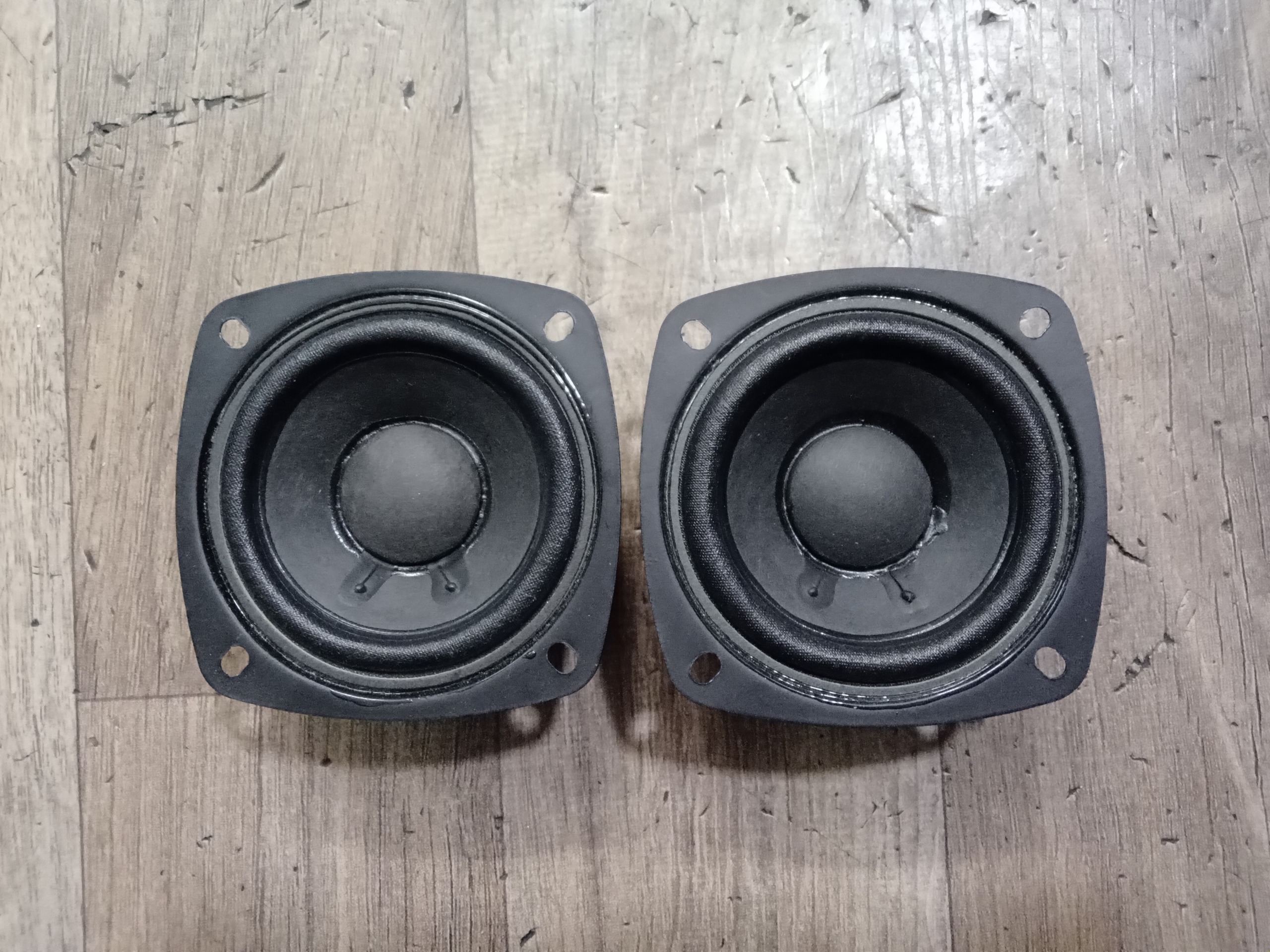 میدرنج 3 اینچ الجی 8 اهم 30 وات