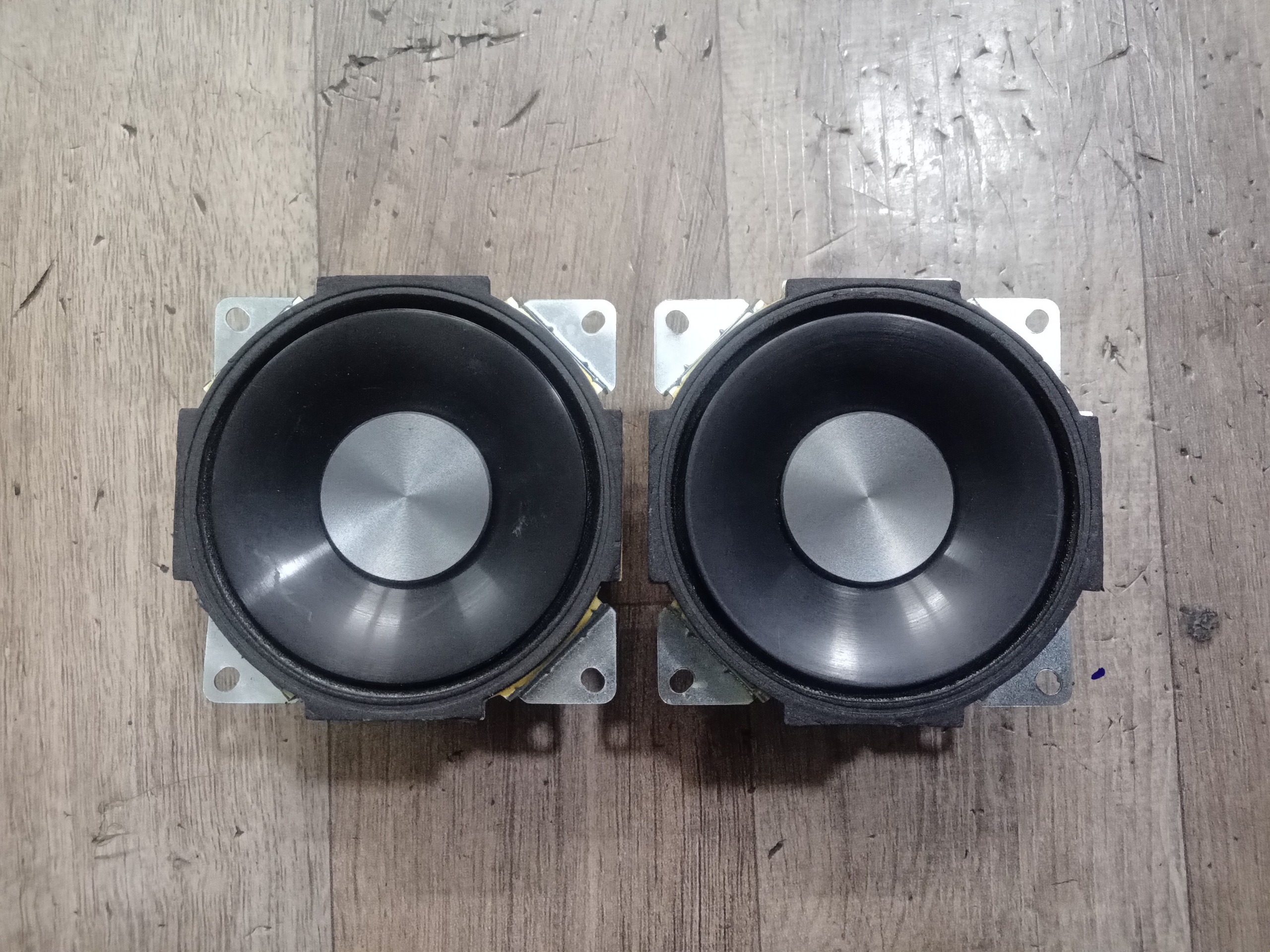 میدرنج 3 اینچ سامسونگ 4 اهم