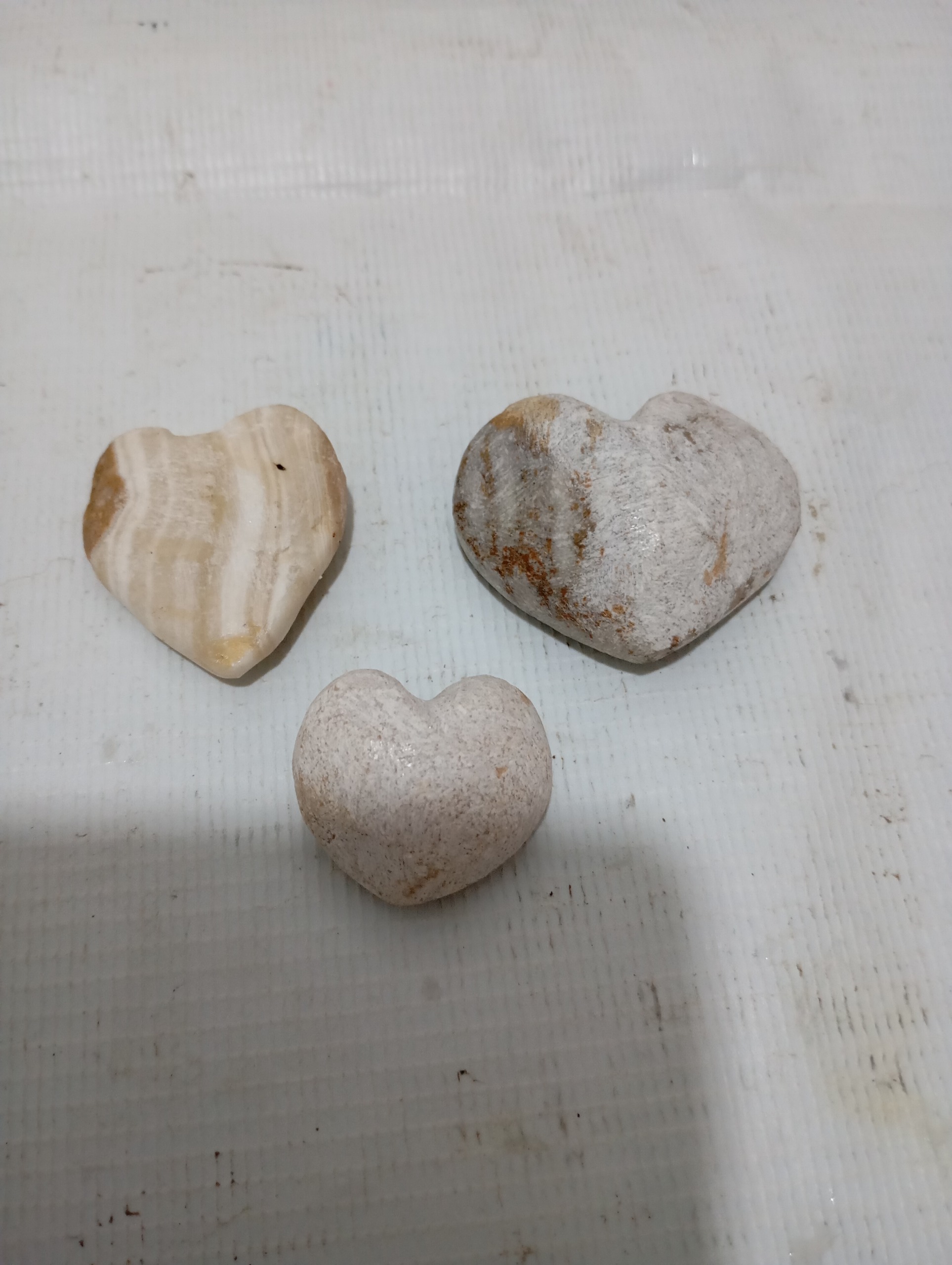 سنگ رودخانه ای مدل قلب