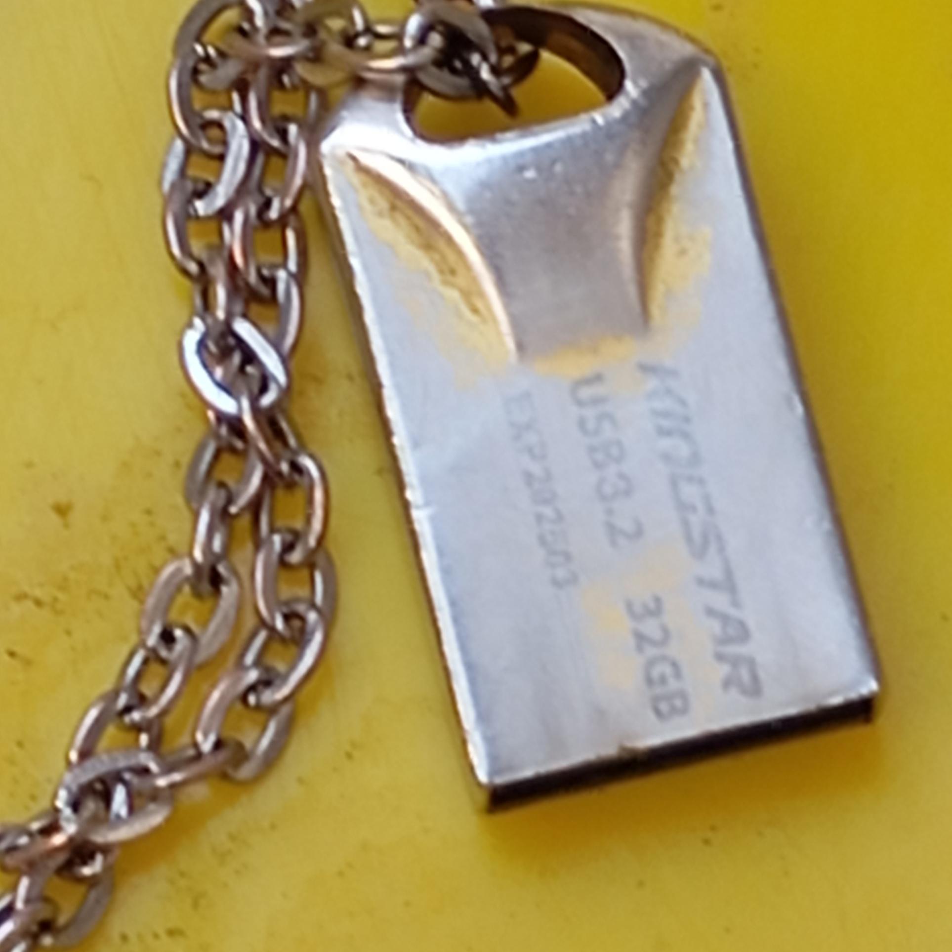 فلش مموری 32گیگ