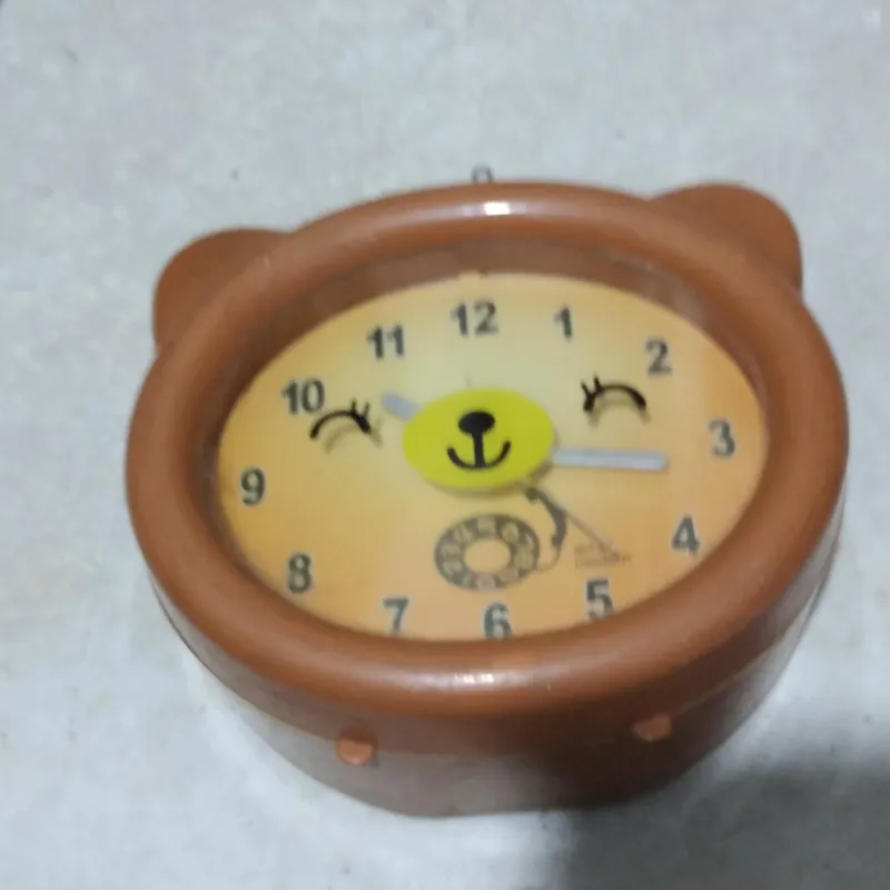 ساعت رومیزی وزنگی