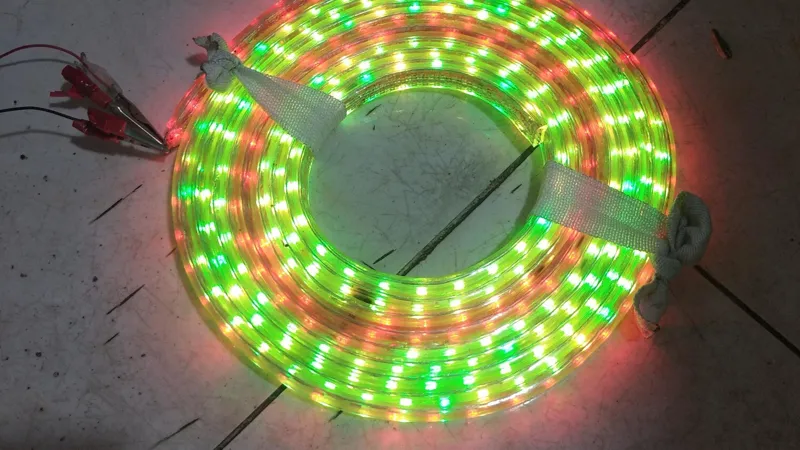 پنج متر LED لوله ای