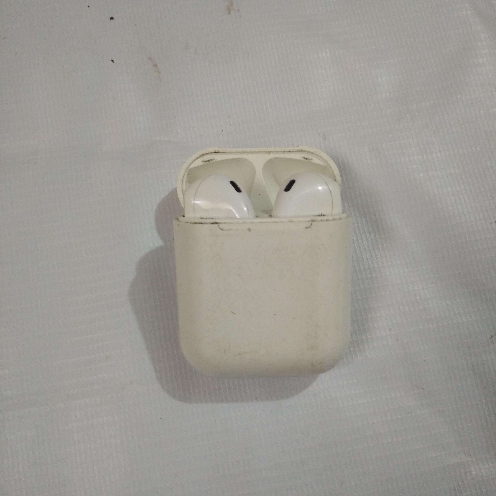 ایرپاد سفید زیبا