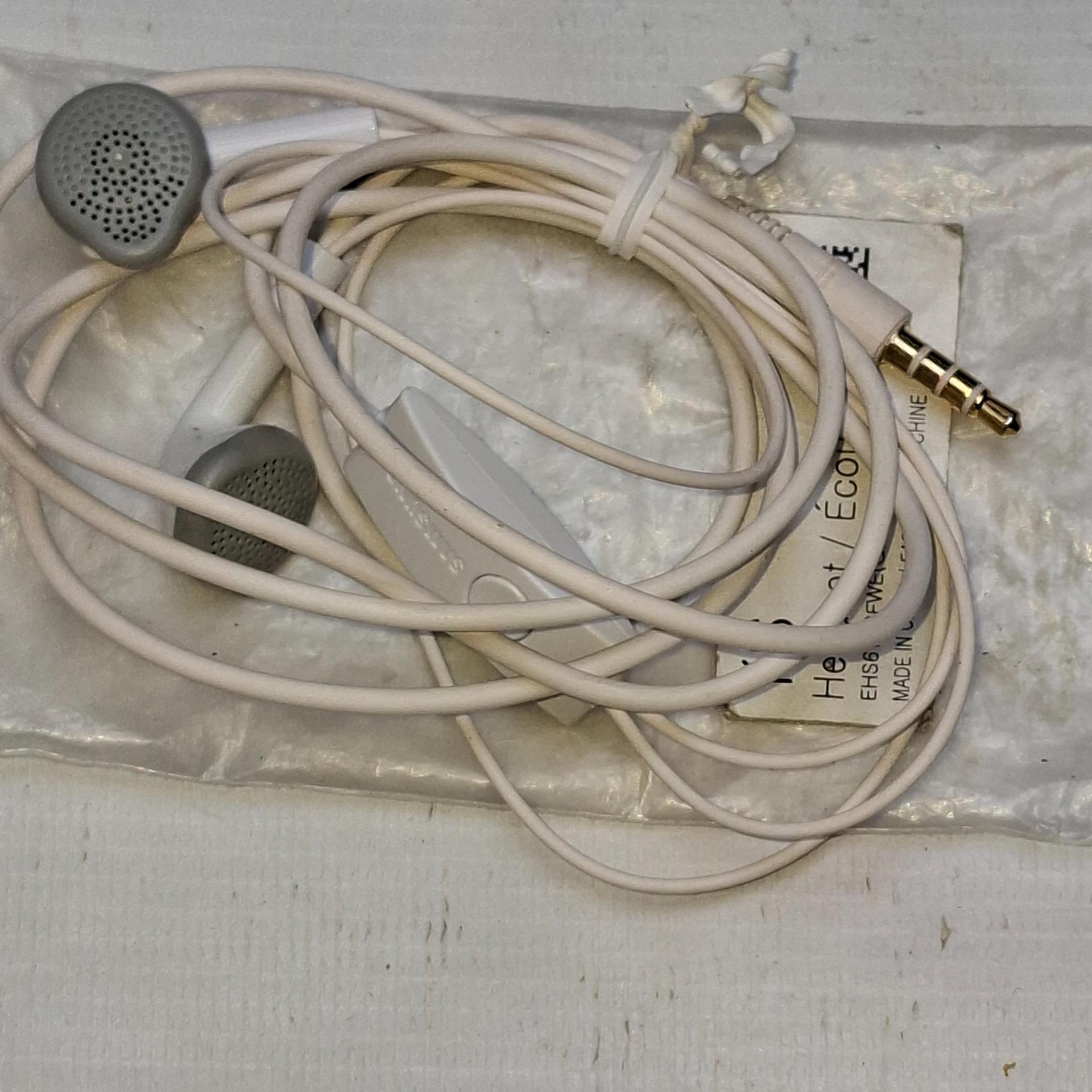 هندزفری سیمی توکارتنی