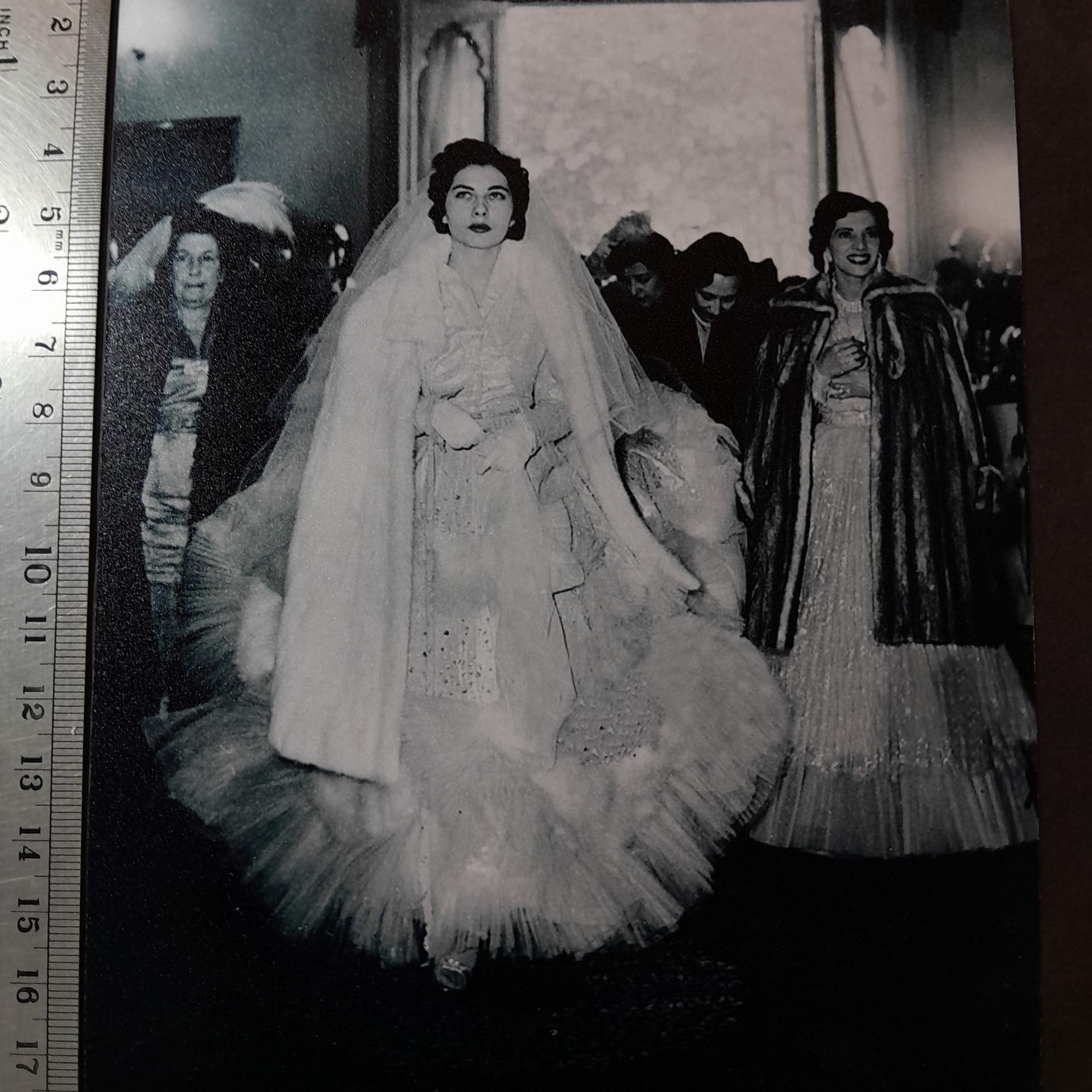 عکس زیبای ملکه ثریا _ 25