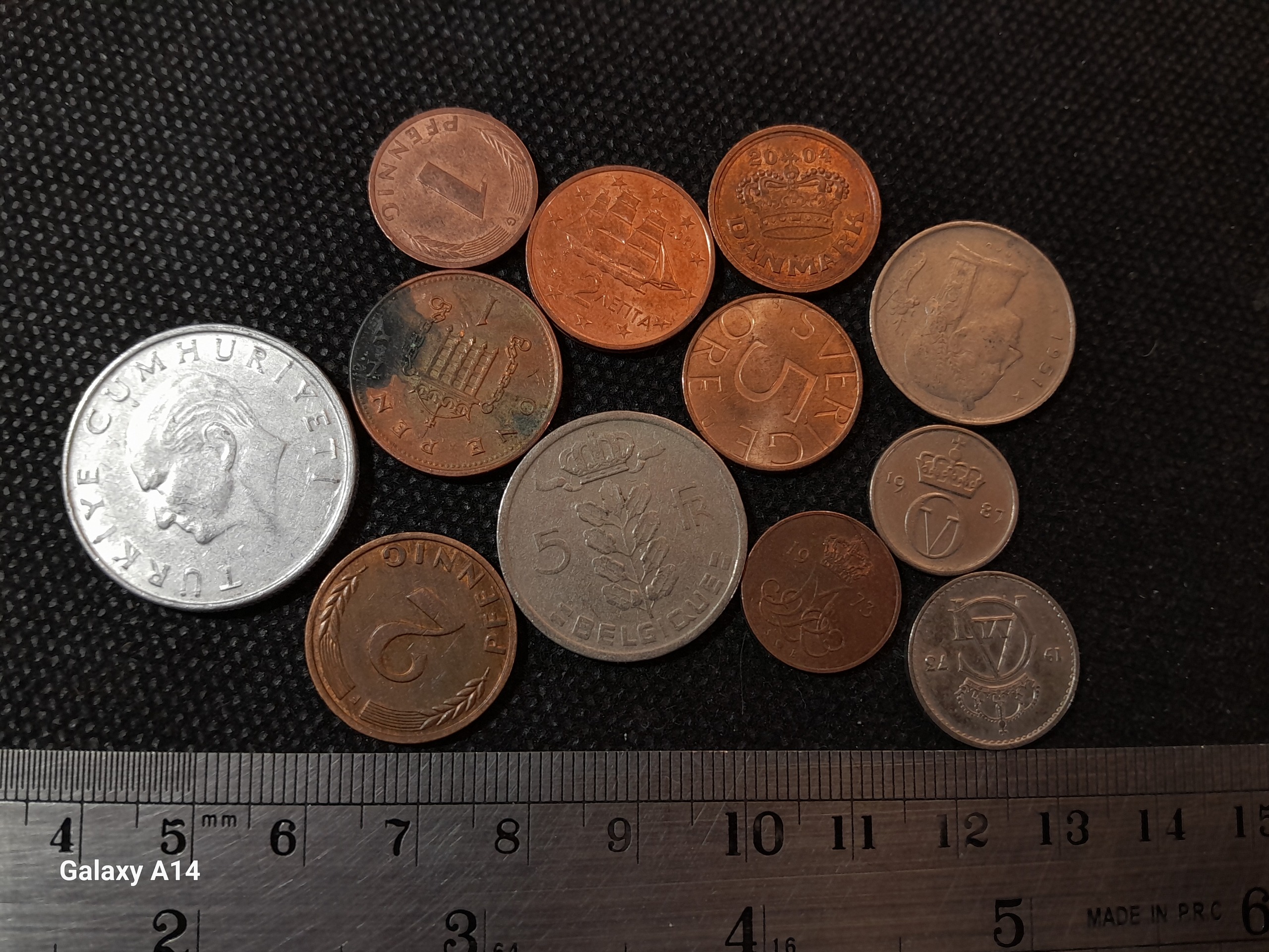 12 سکه زیبای خارجی _ 121