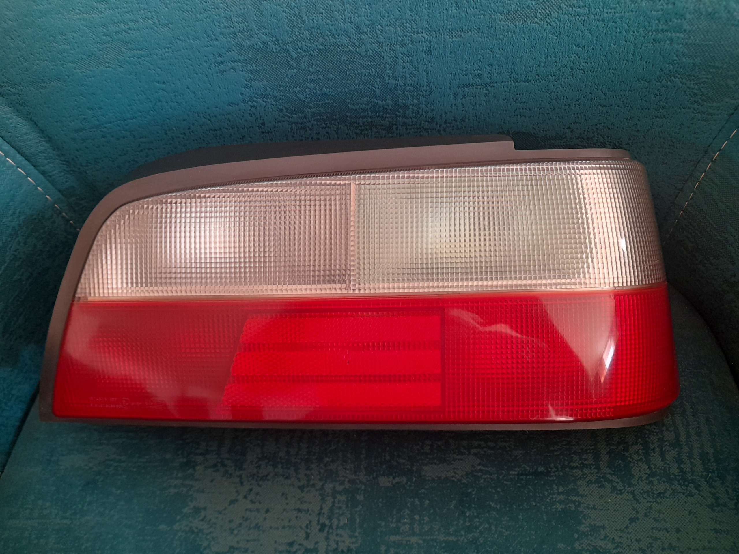 2 عدد خطر عقب پارس