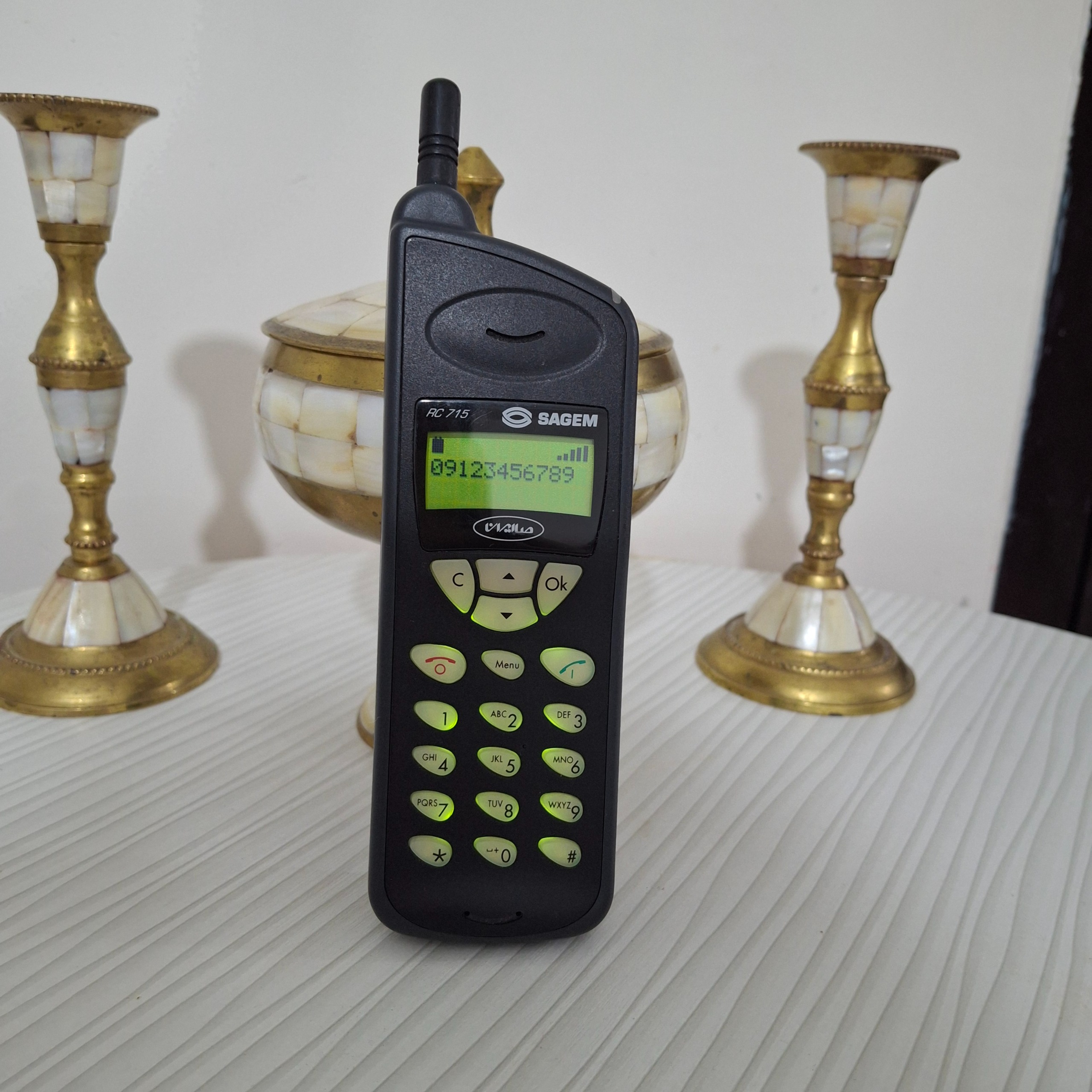 گوشی ساژم RC715( صاایران)