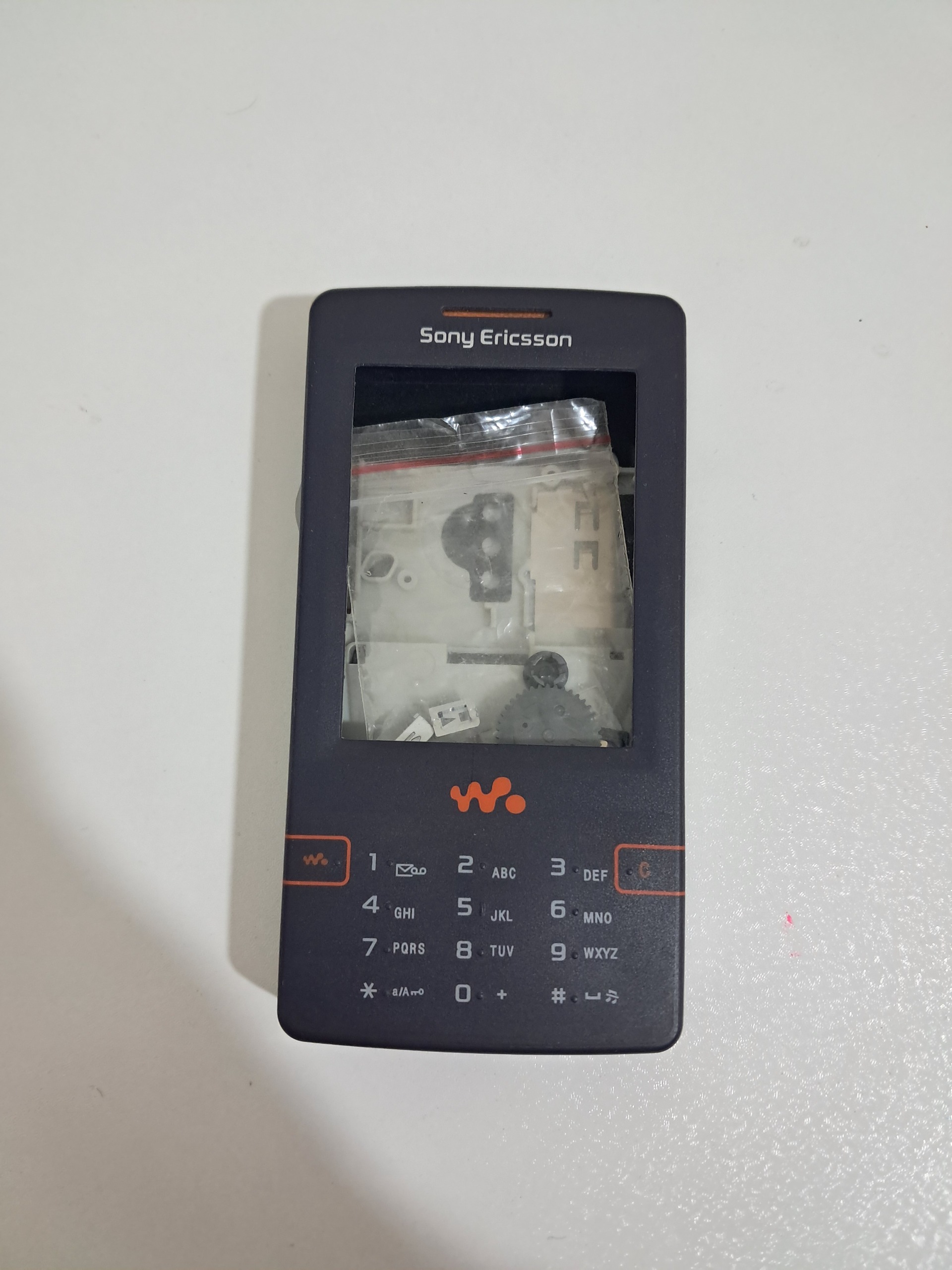 قاب  کامل سونی اریکسون W950