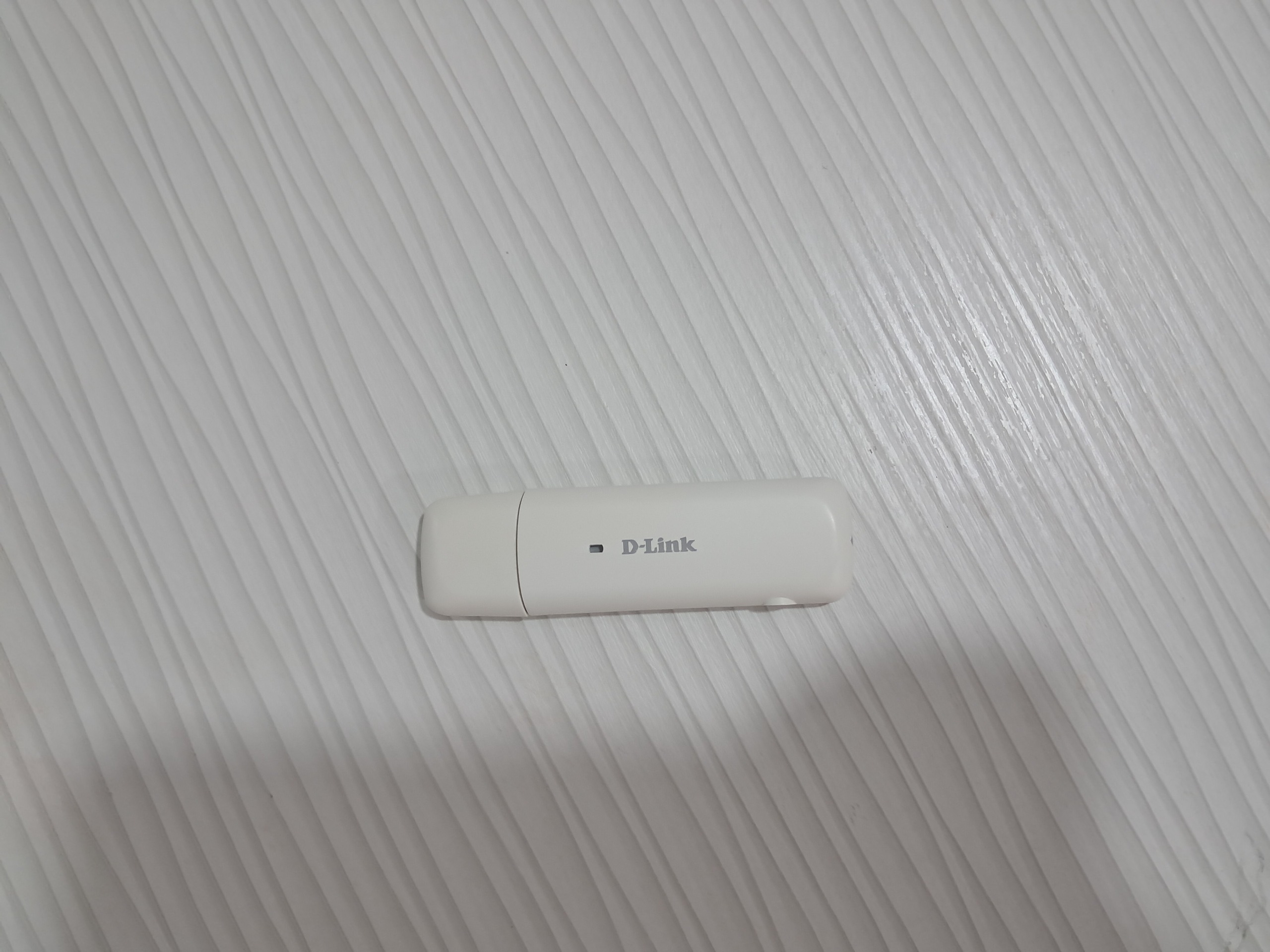 مودم USB 3G سیم کارت خور D-LINK نو