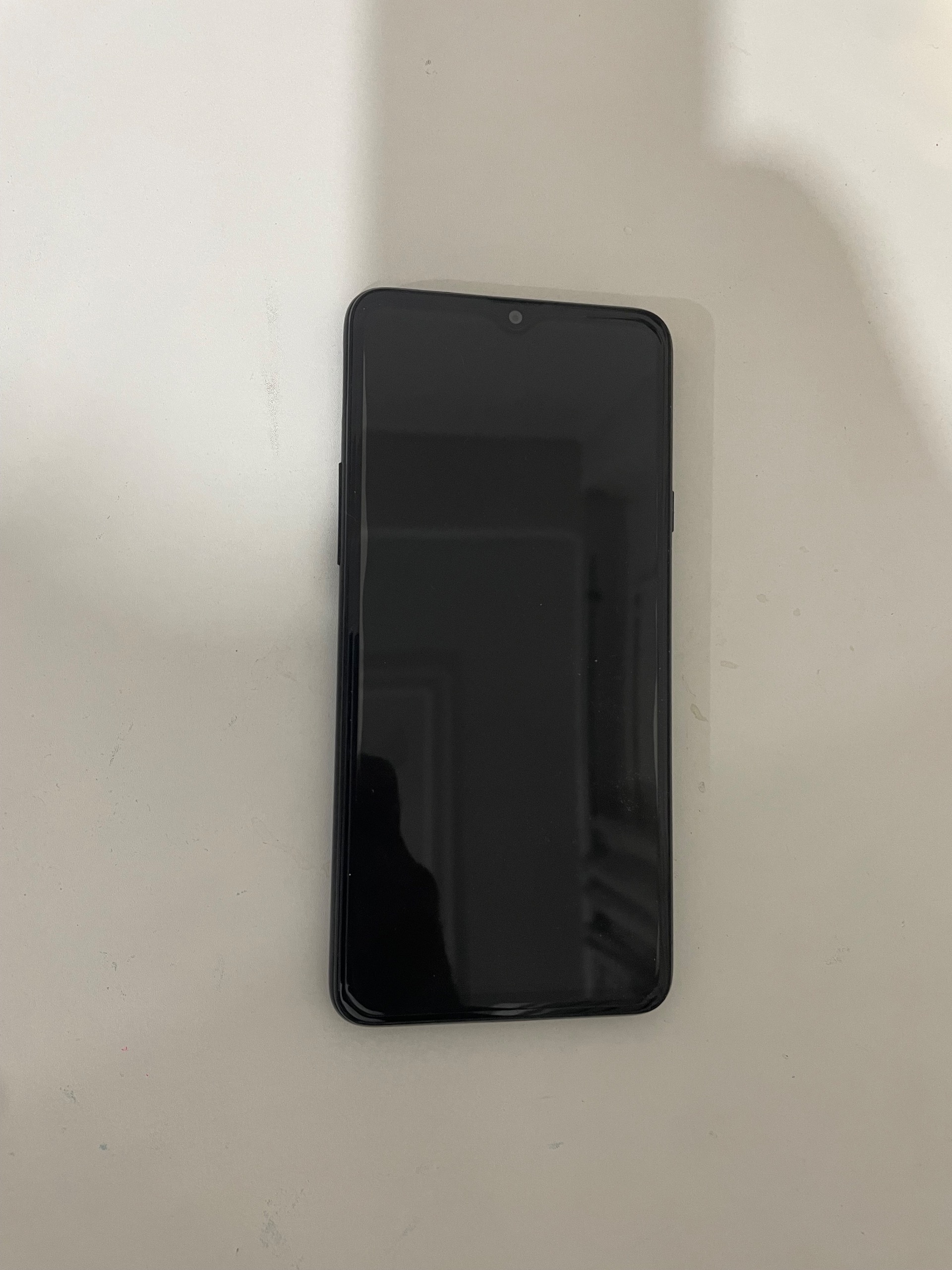 گوشی سامسونگ A20s بسیار تمیز