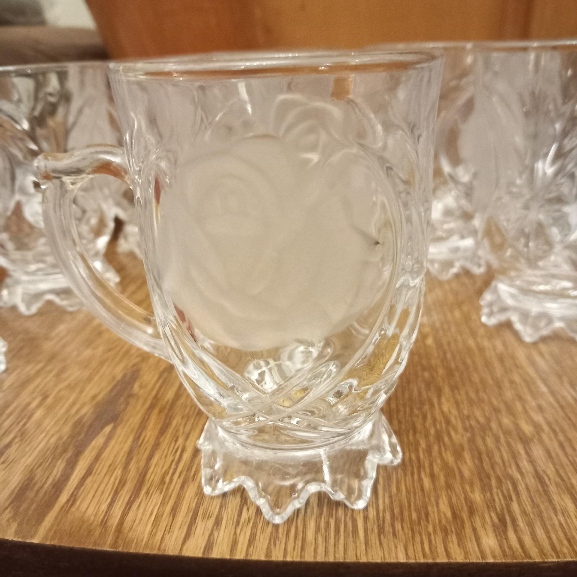 سوگا ژاپن قدیمی/ 12عدد استکان یا نیم لیوان/ گل رز