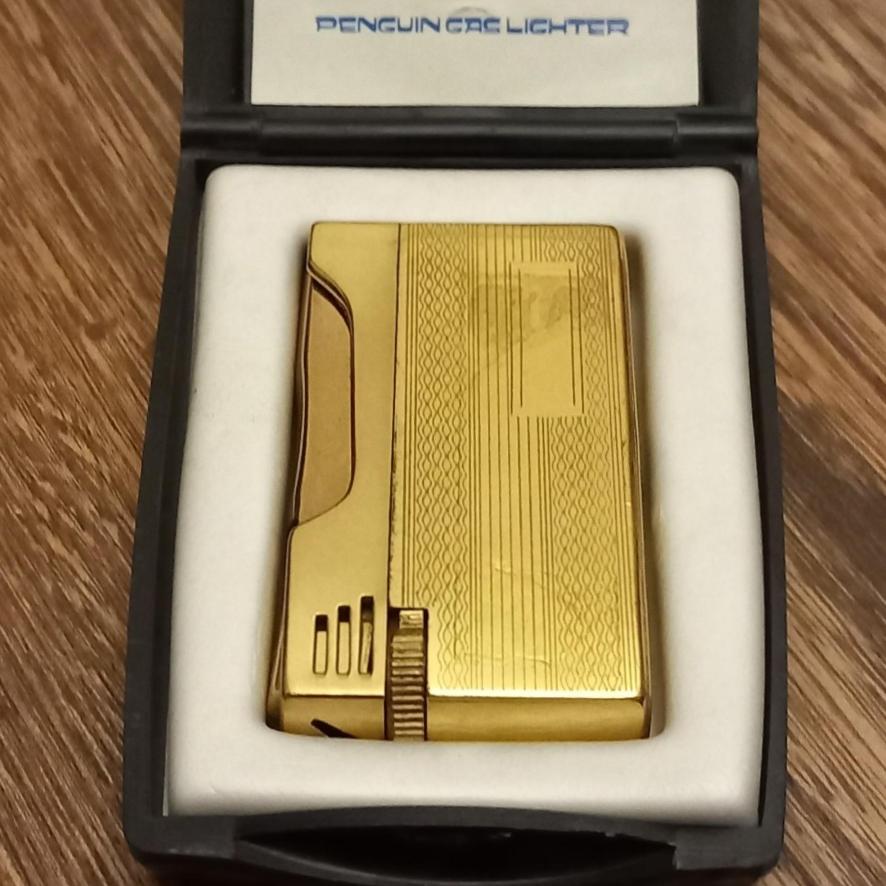 فندک بسیار قدیمی و خاص بنزینی/ GOLD/ کلکسیونی