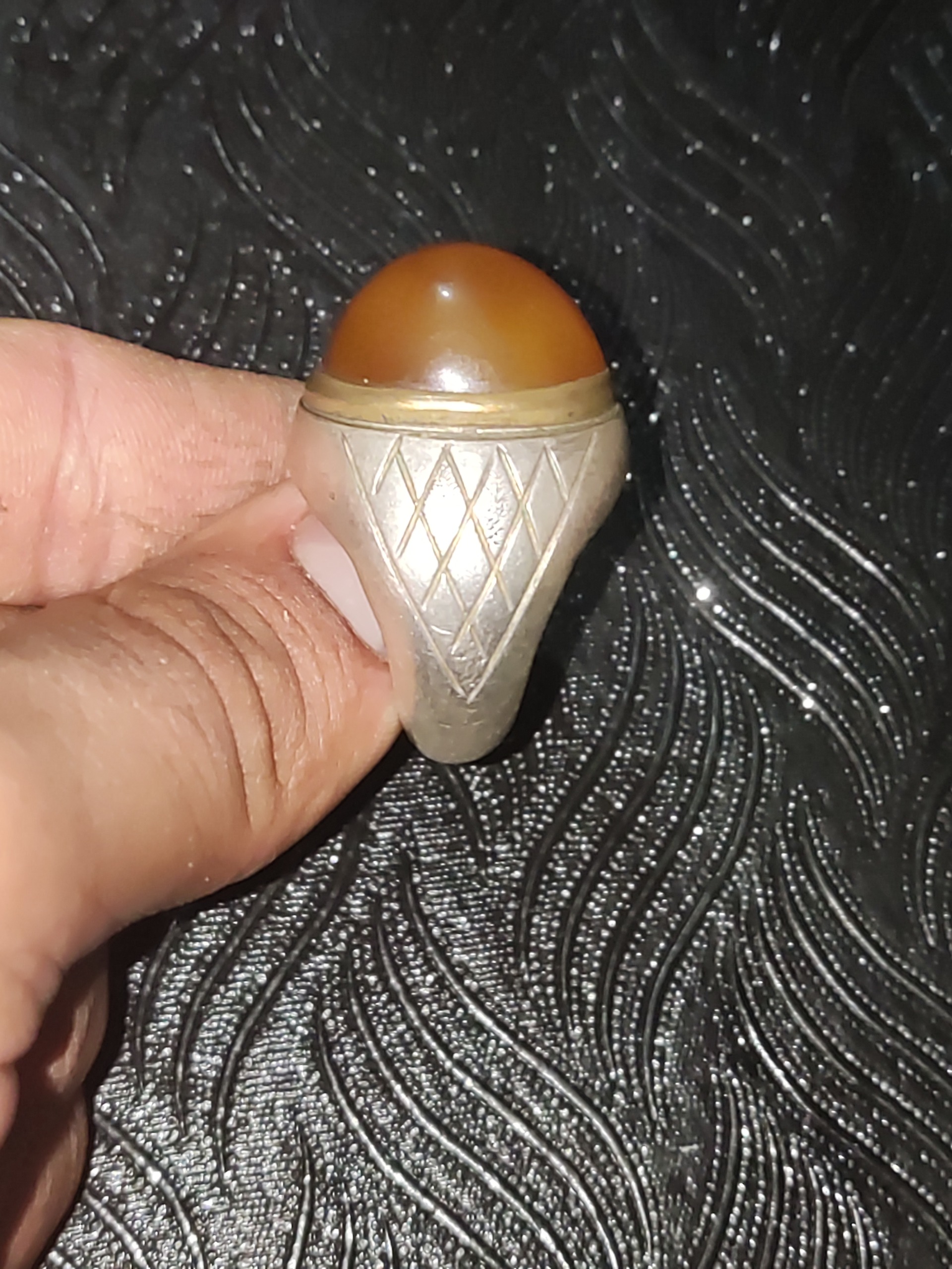 انگشتر عقیق دست ساز استاد جباری تبریز44گرم