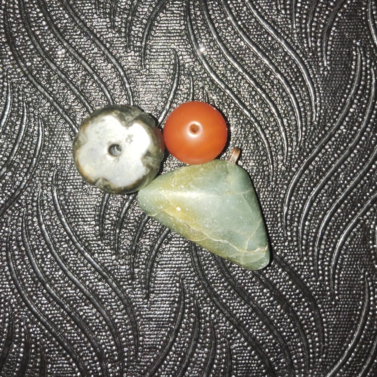 مهره های یشم وعقیق