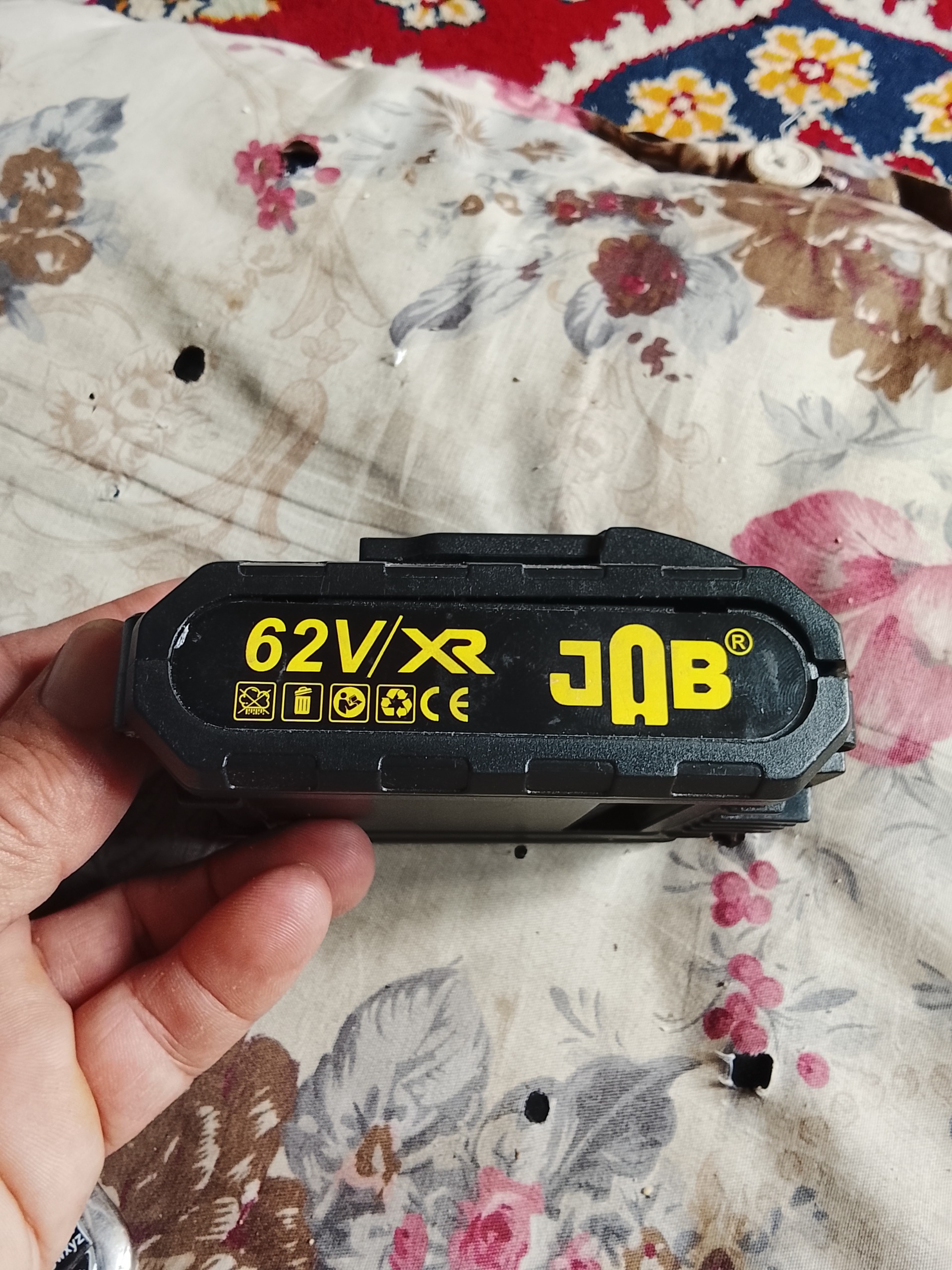 باتری دلرشارژی جای 62v