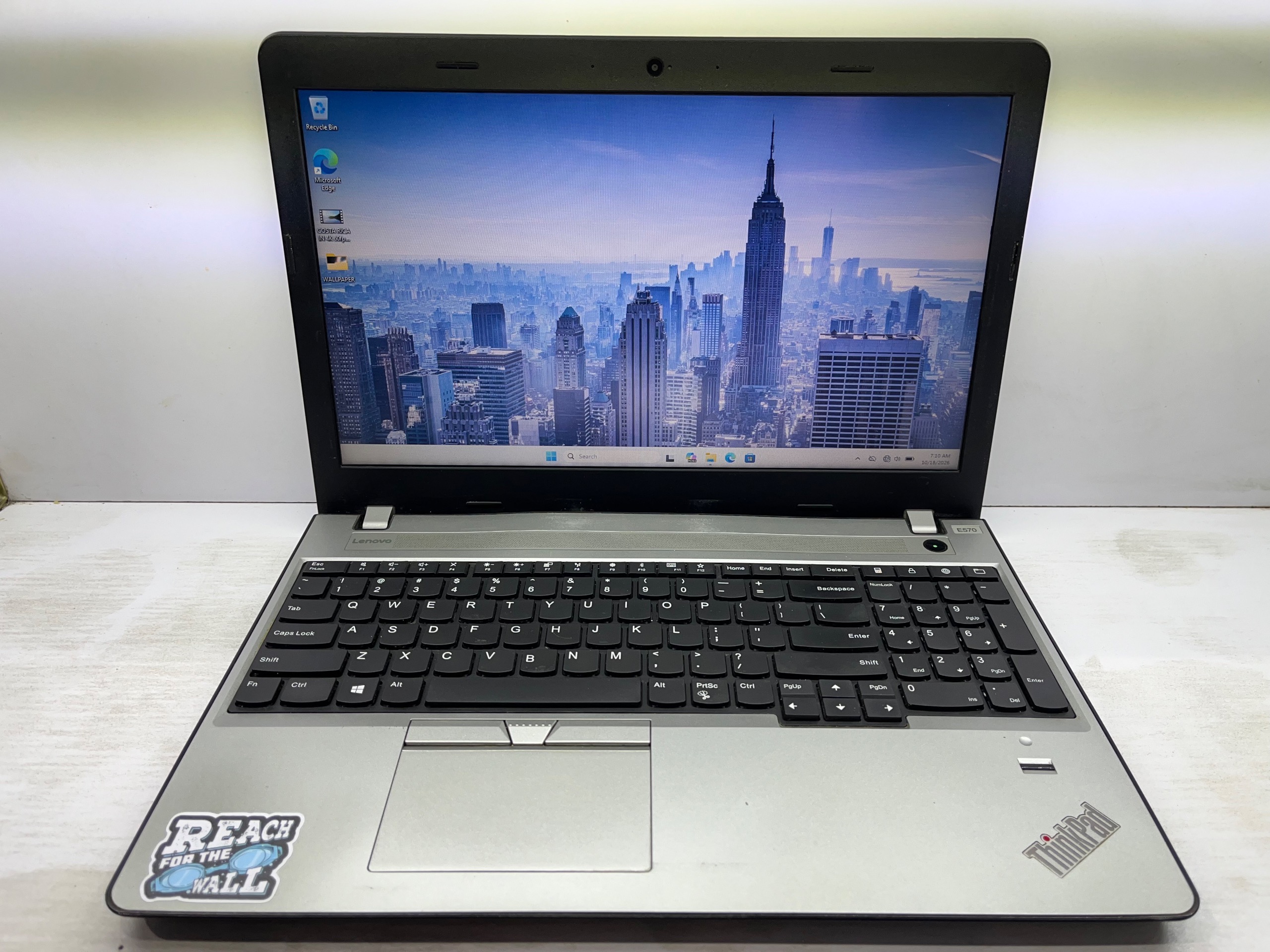 لپ تاپ Lenovo E570