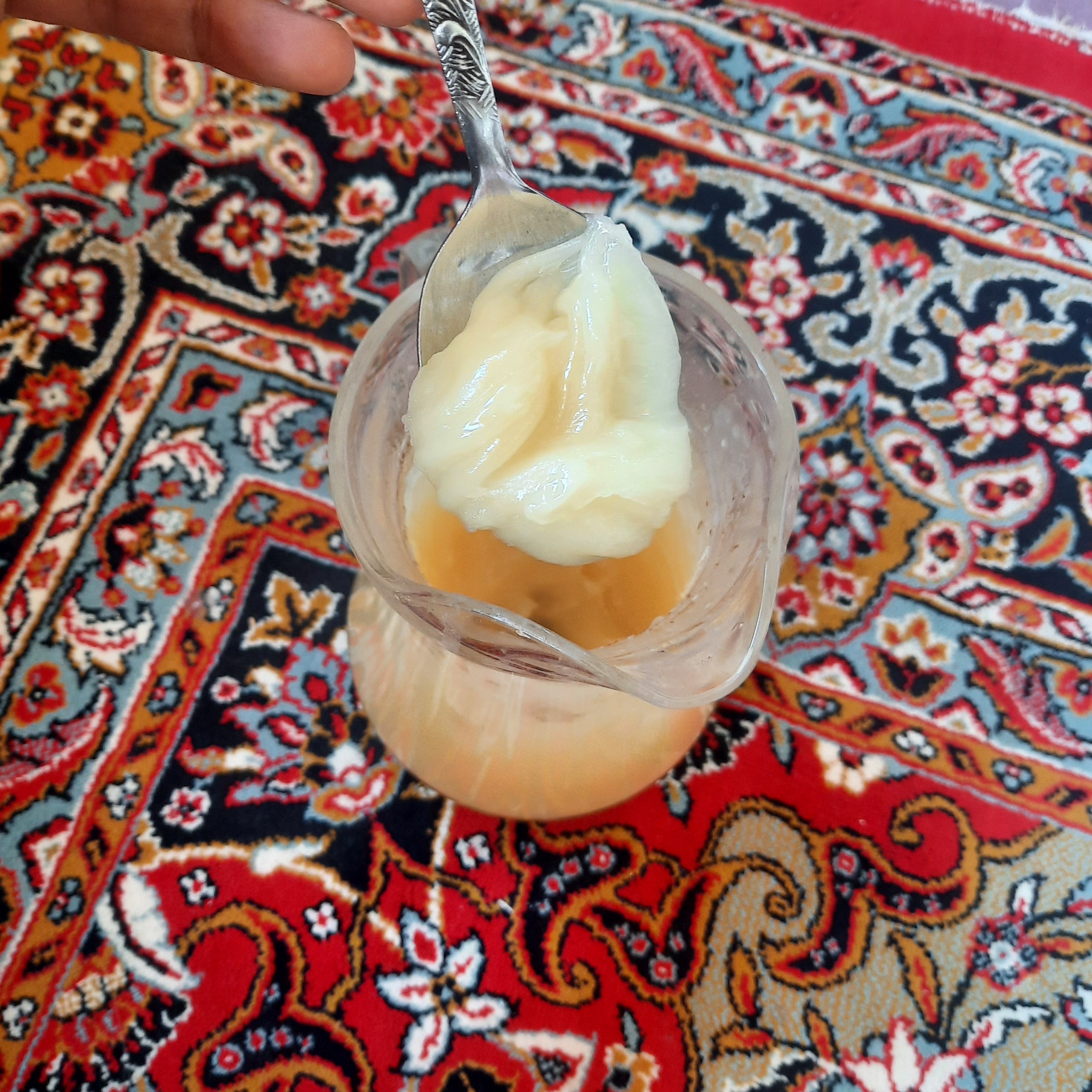 عسل خالص رس بسته گز 2کیلویی بدون1گرم شکر