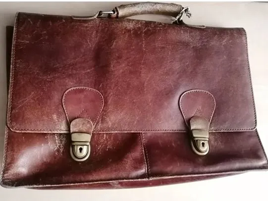 کیف چرم قهوه ای اصل قدیمی با قفل و کلید