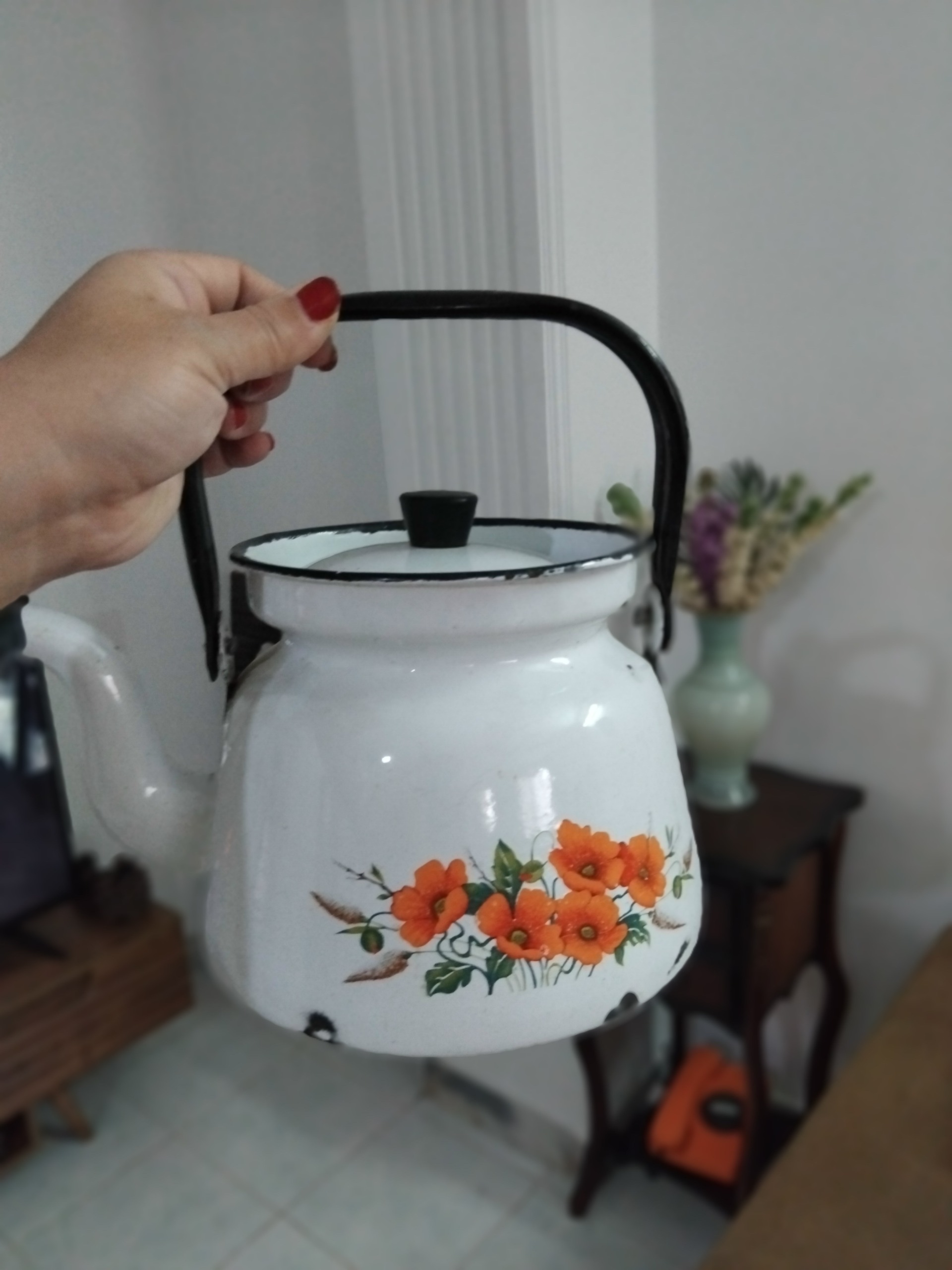 کتری لعاب گلدار قدیمی