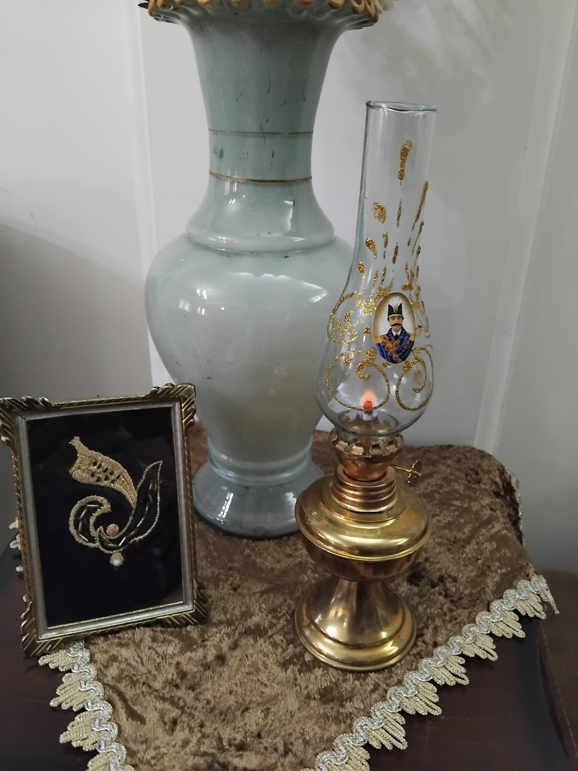 چراغ برنجی ناصری