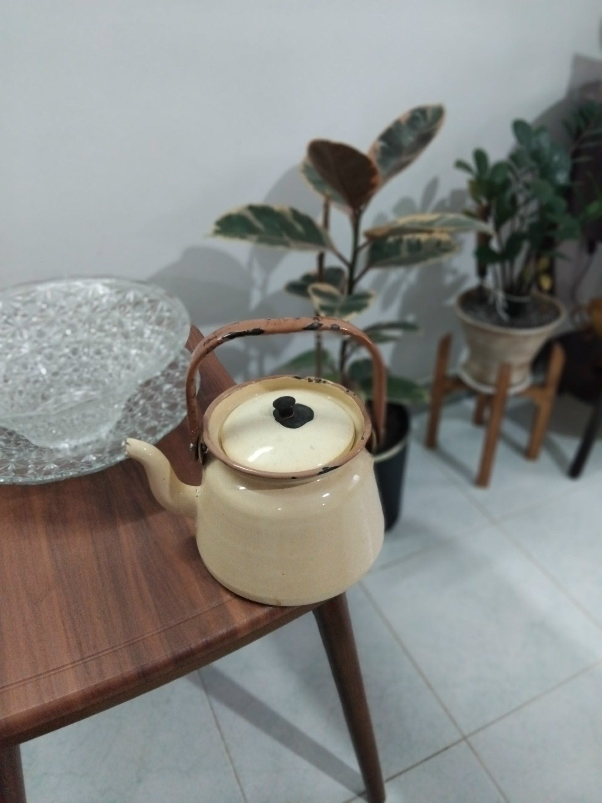 کتری لعاب قدیمی