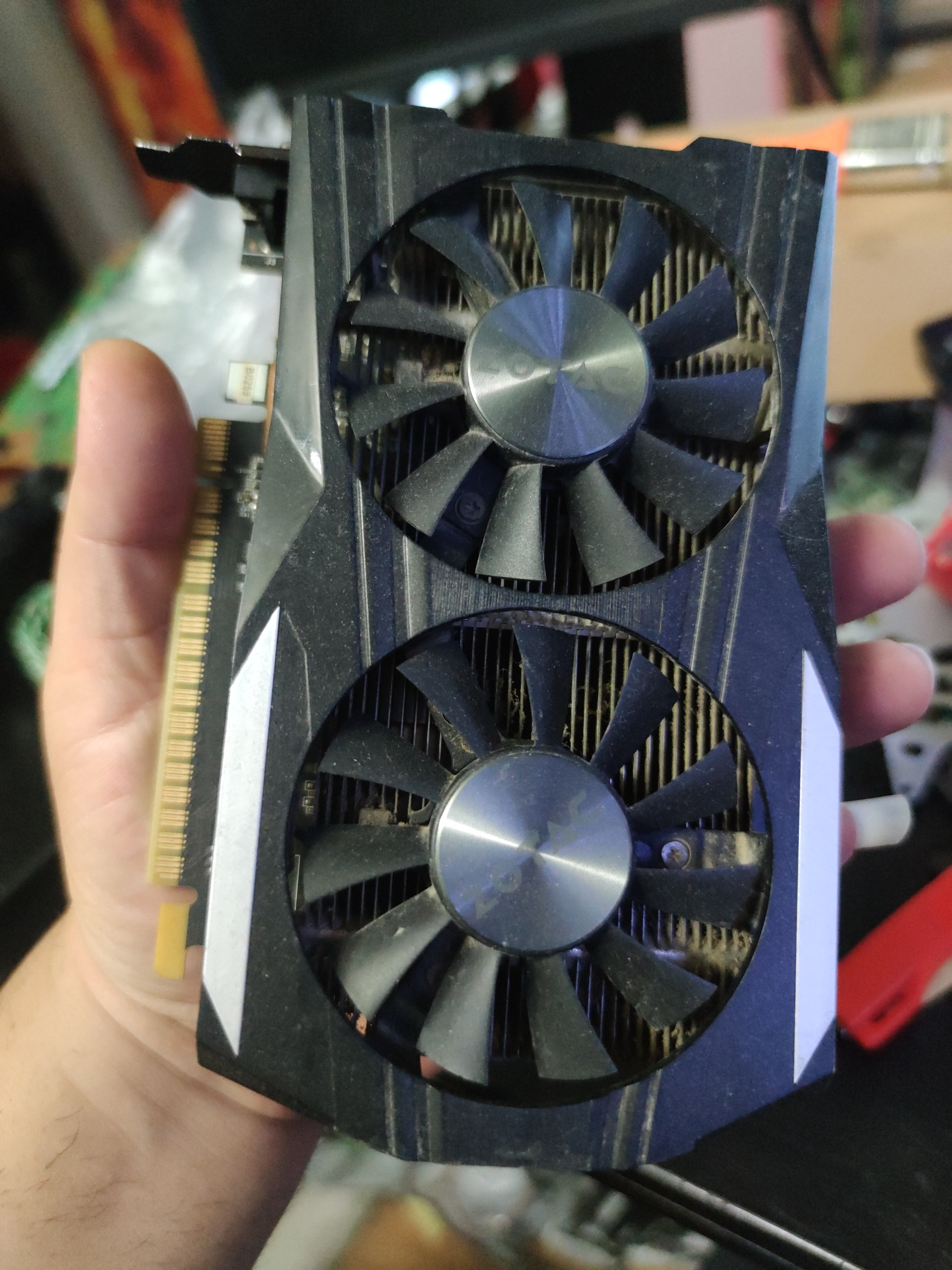 کارت گرافیک zotac 1050 2gb