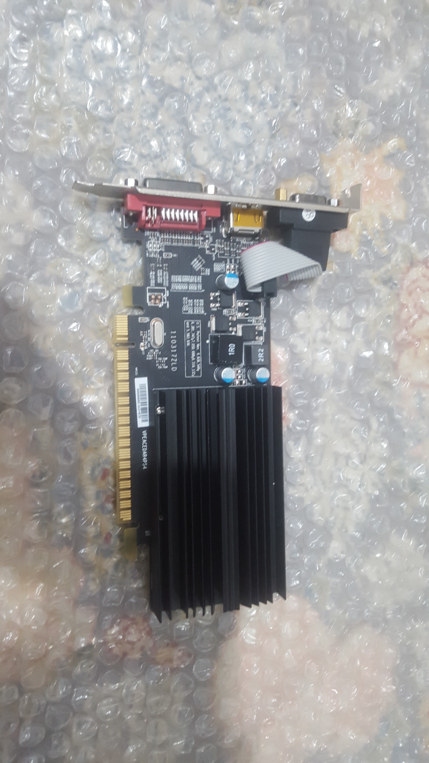 گرافیک یک گیگddr3