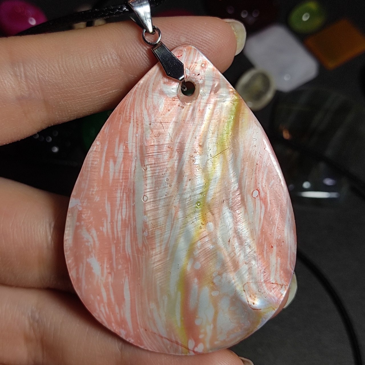 گردنبند مدالی صدف کد 10086