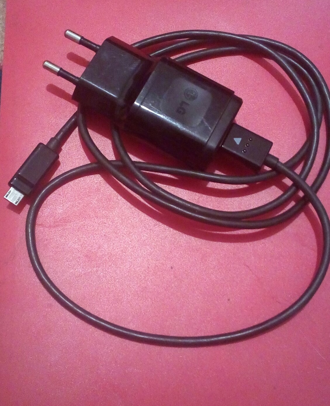 شارژر گوشی LG( فست شارژ)