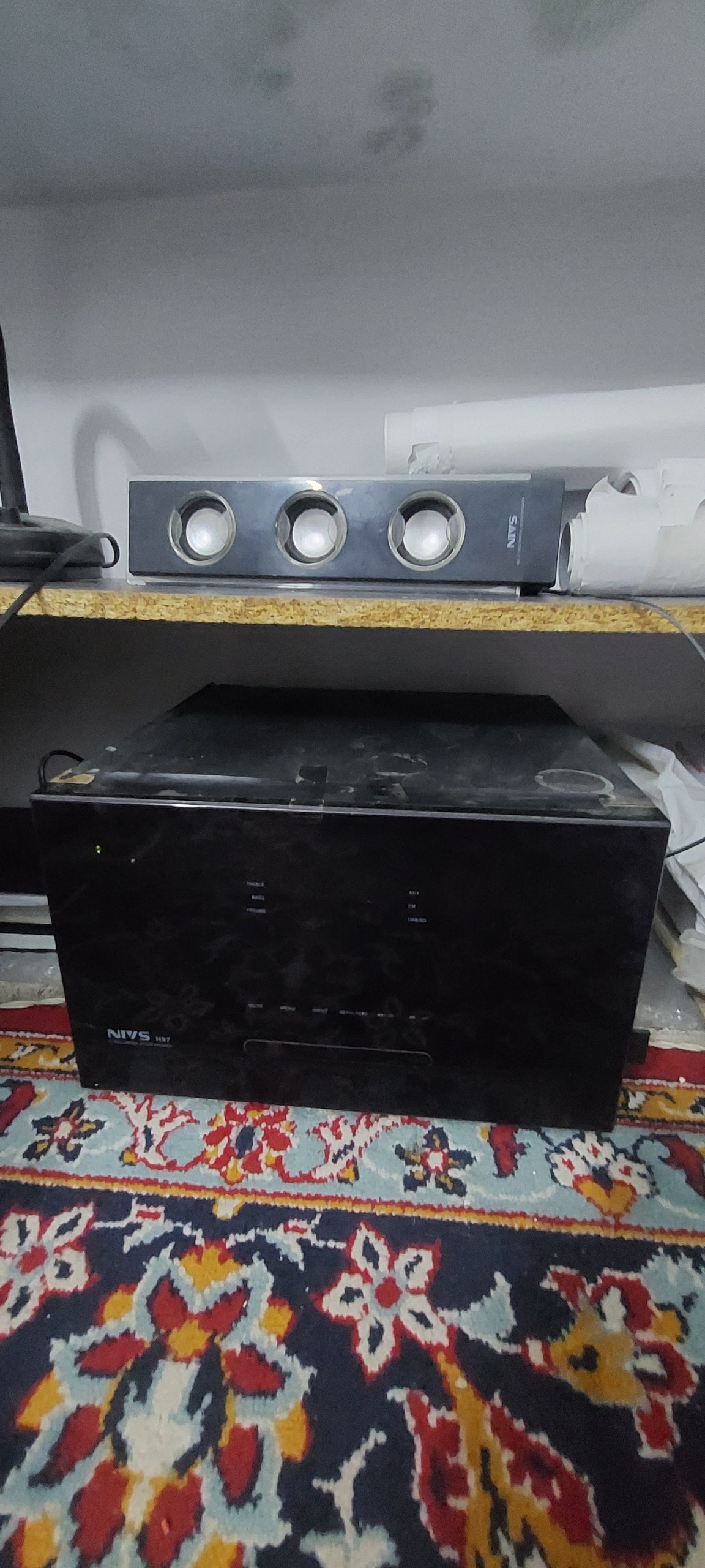 اسپیکر پخش خانگی