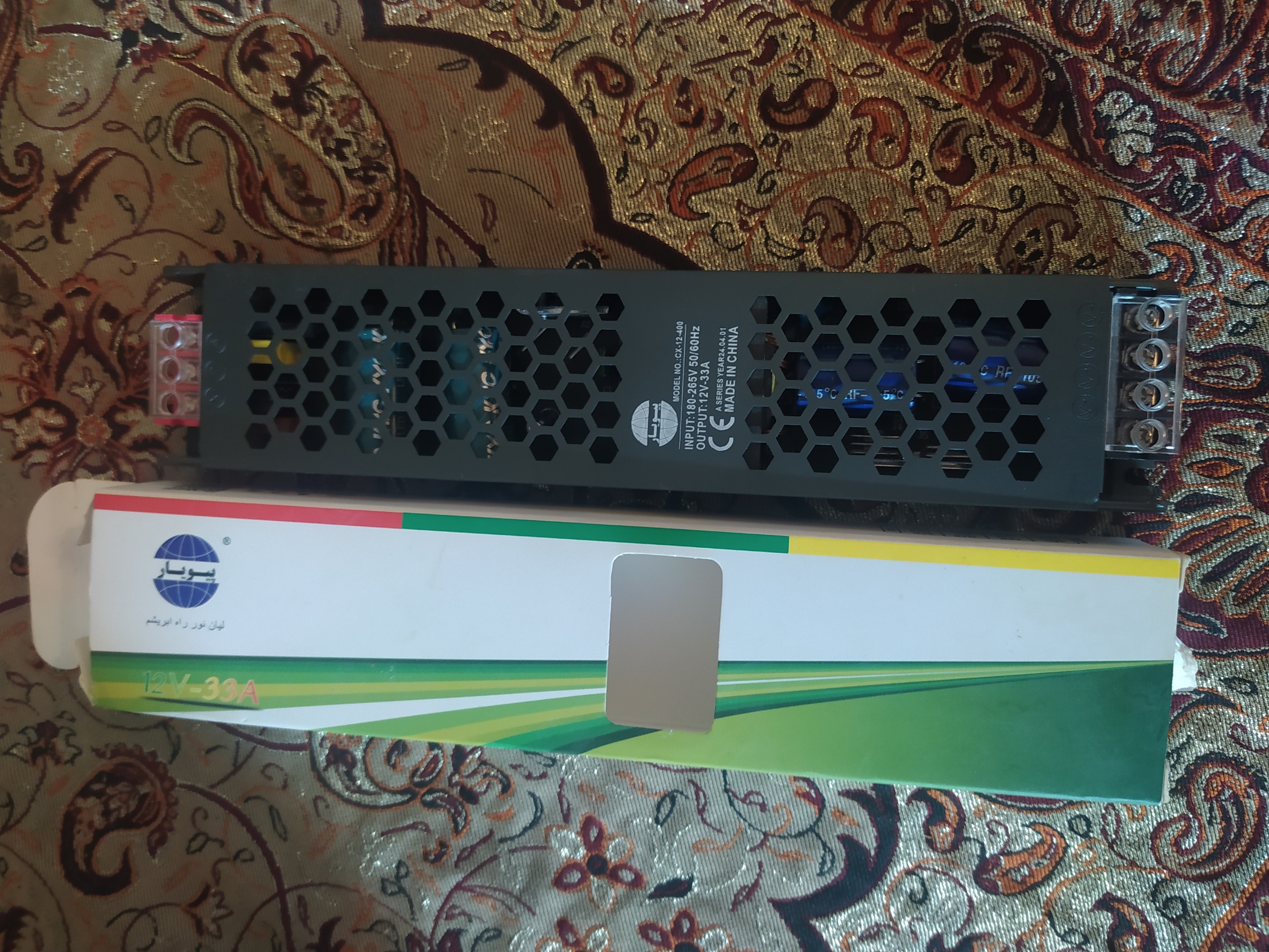 منبع تغذیه(آداپتور سویچینگ)12ولت 33 امپر   V