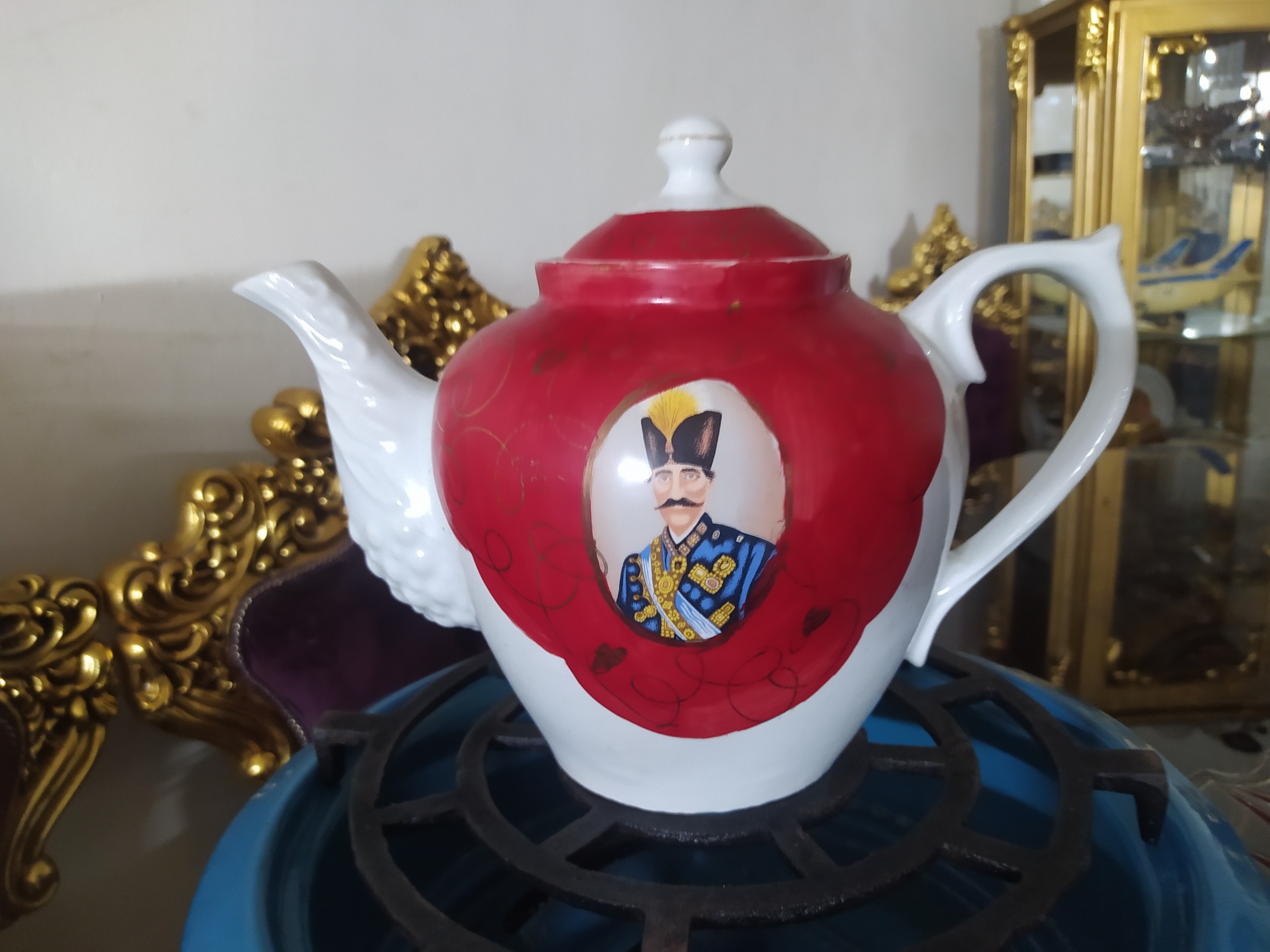 قوری قدیمی ناصرالدین شاهی حدودا 4 لیتر