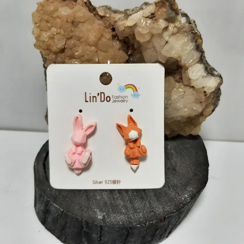 گوشواره پاستیلی میخ نقره