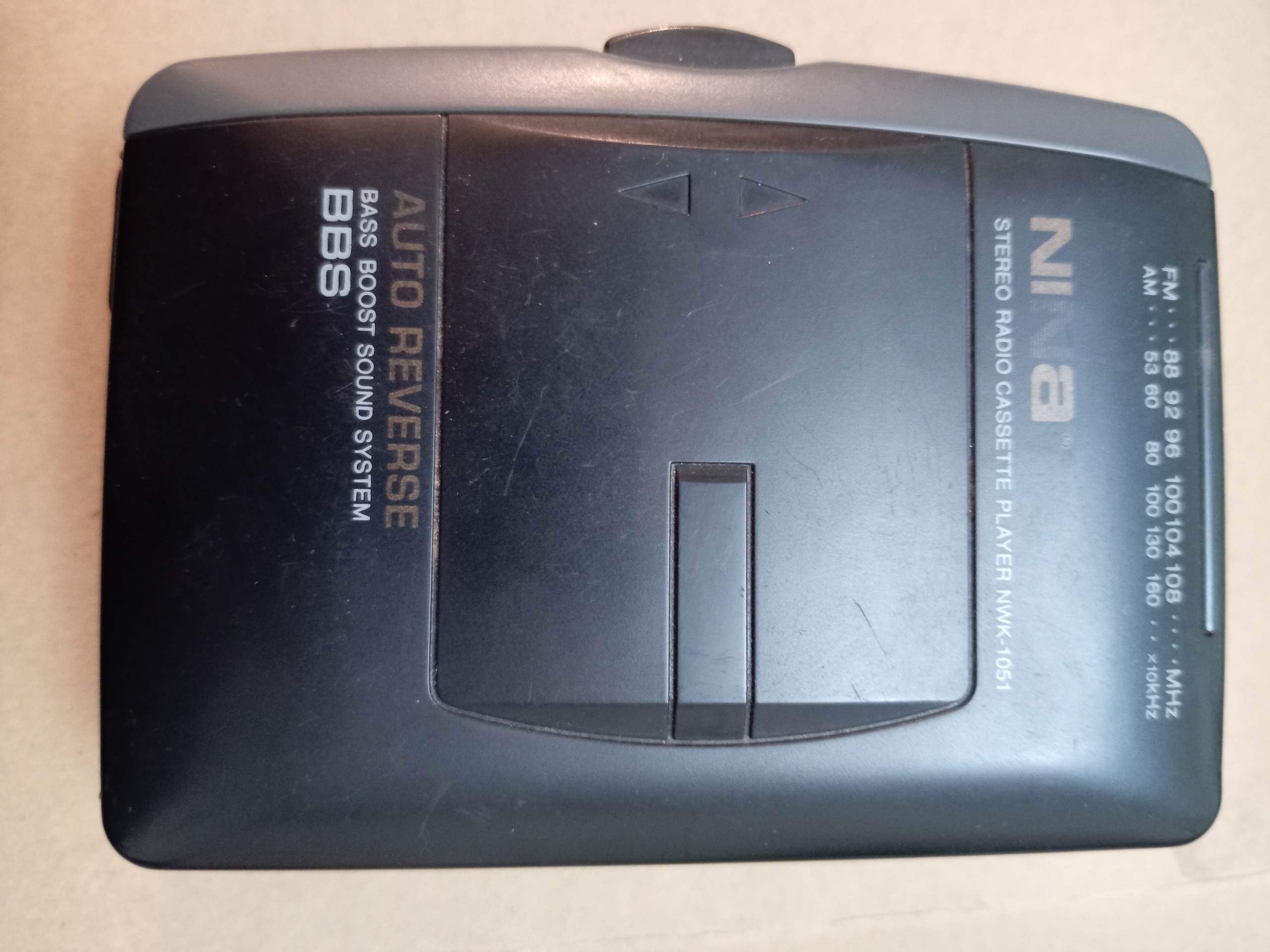 واکمن و رادیوی حرفه ای نینا